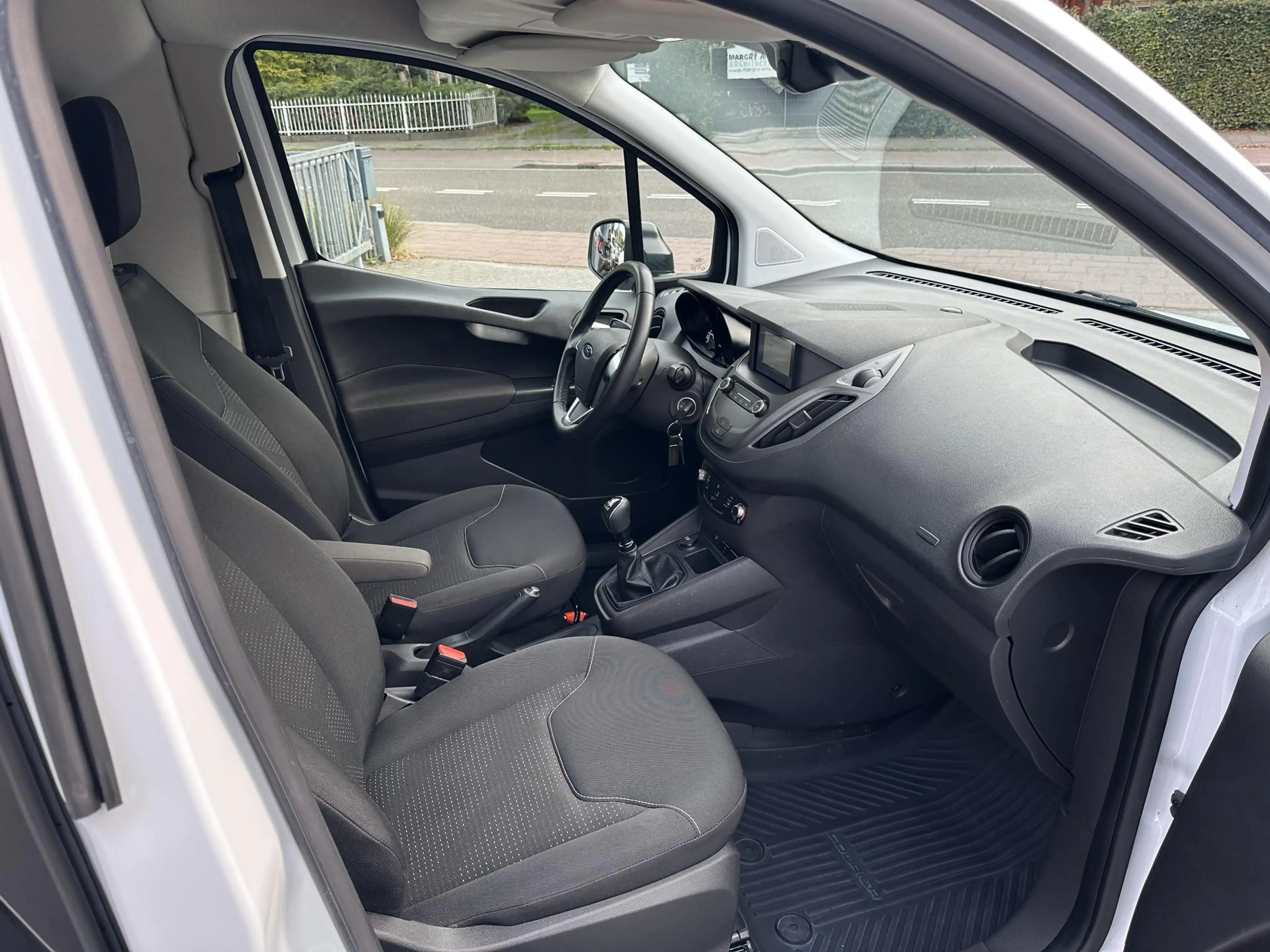 Ford Transit Courier 1.0 EcoBoost 100PK Trend NweDistributie|Navi|CarPl — photo 12