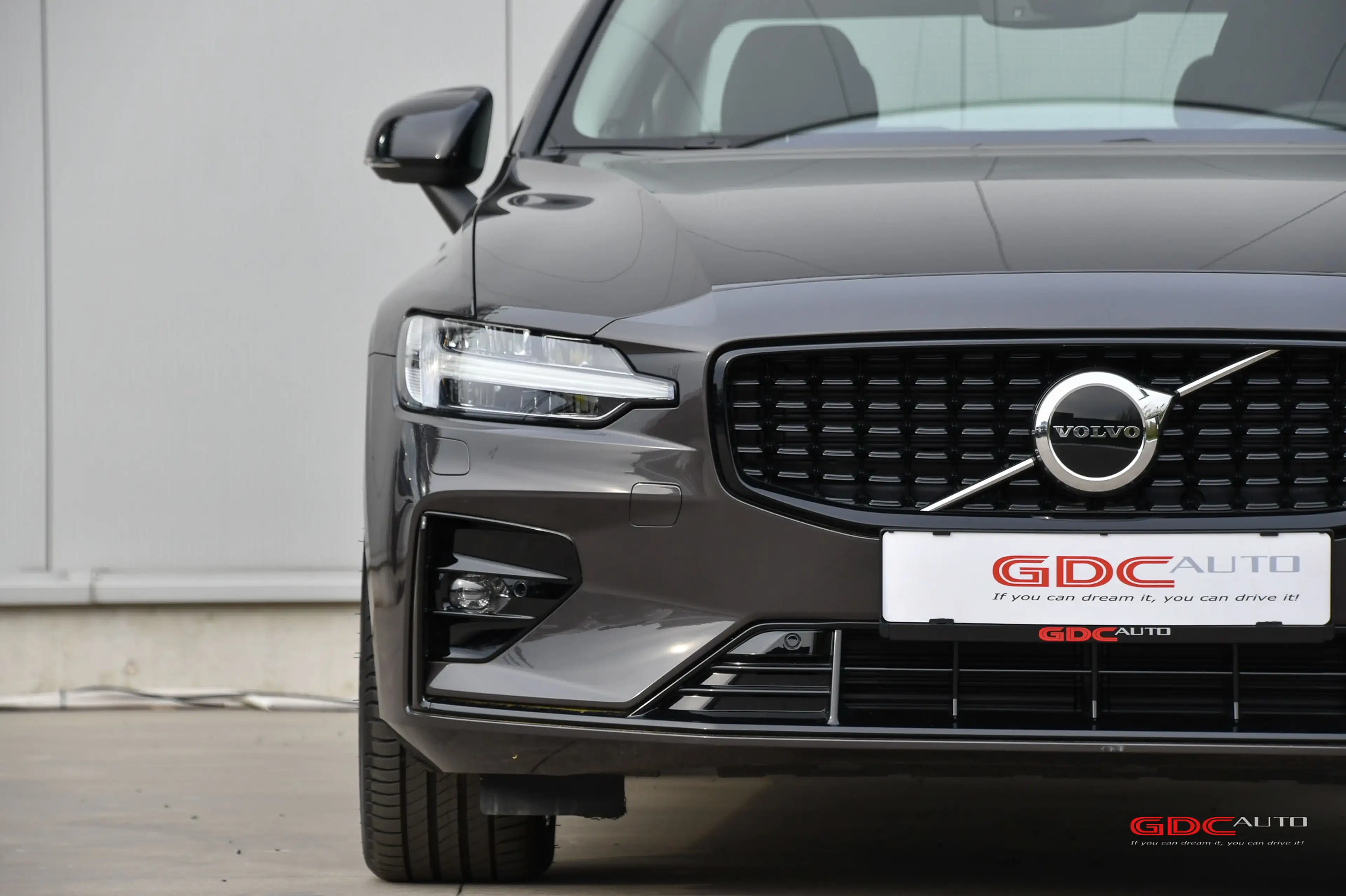 Volvo S60 S60 2.0 B4  Plus Bright — photo 6