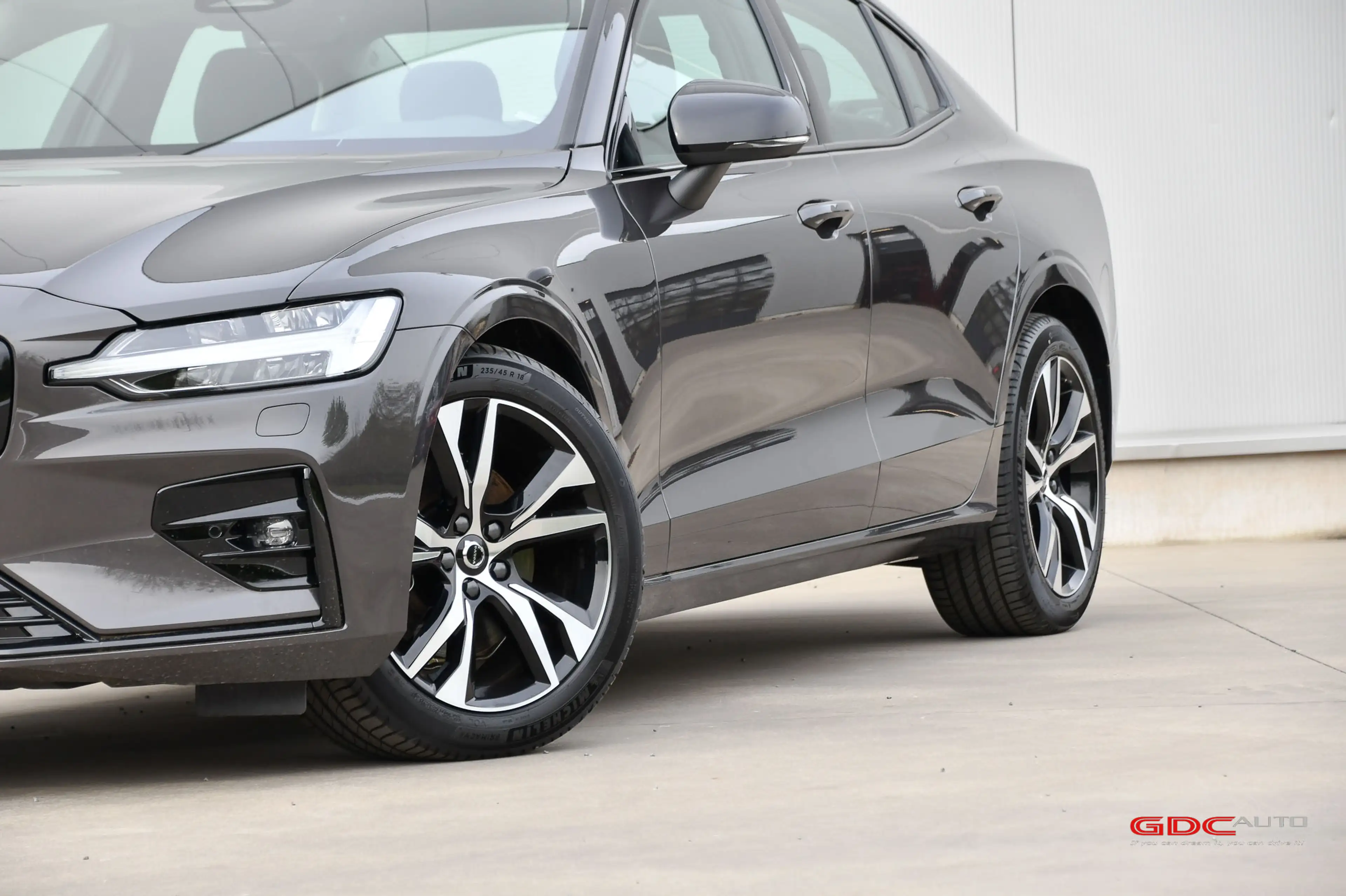 Volvo S60 S60 2.0 B4  Plus Bright — photo 10