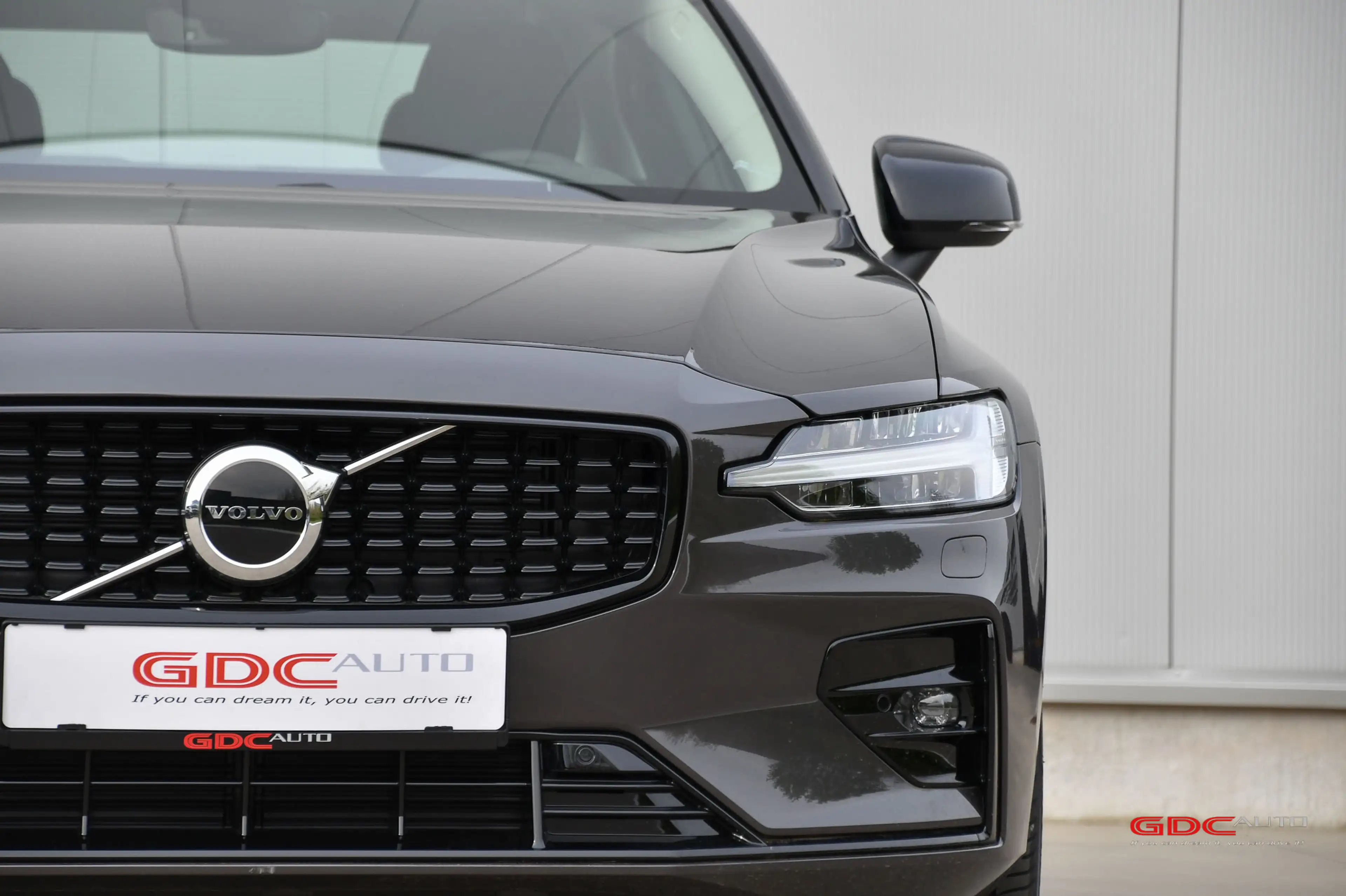Volvo S60 S60 2.0 B4  Plus Bright — photo 5