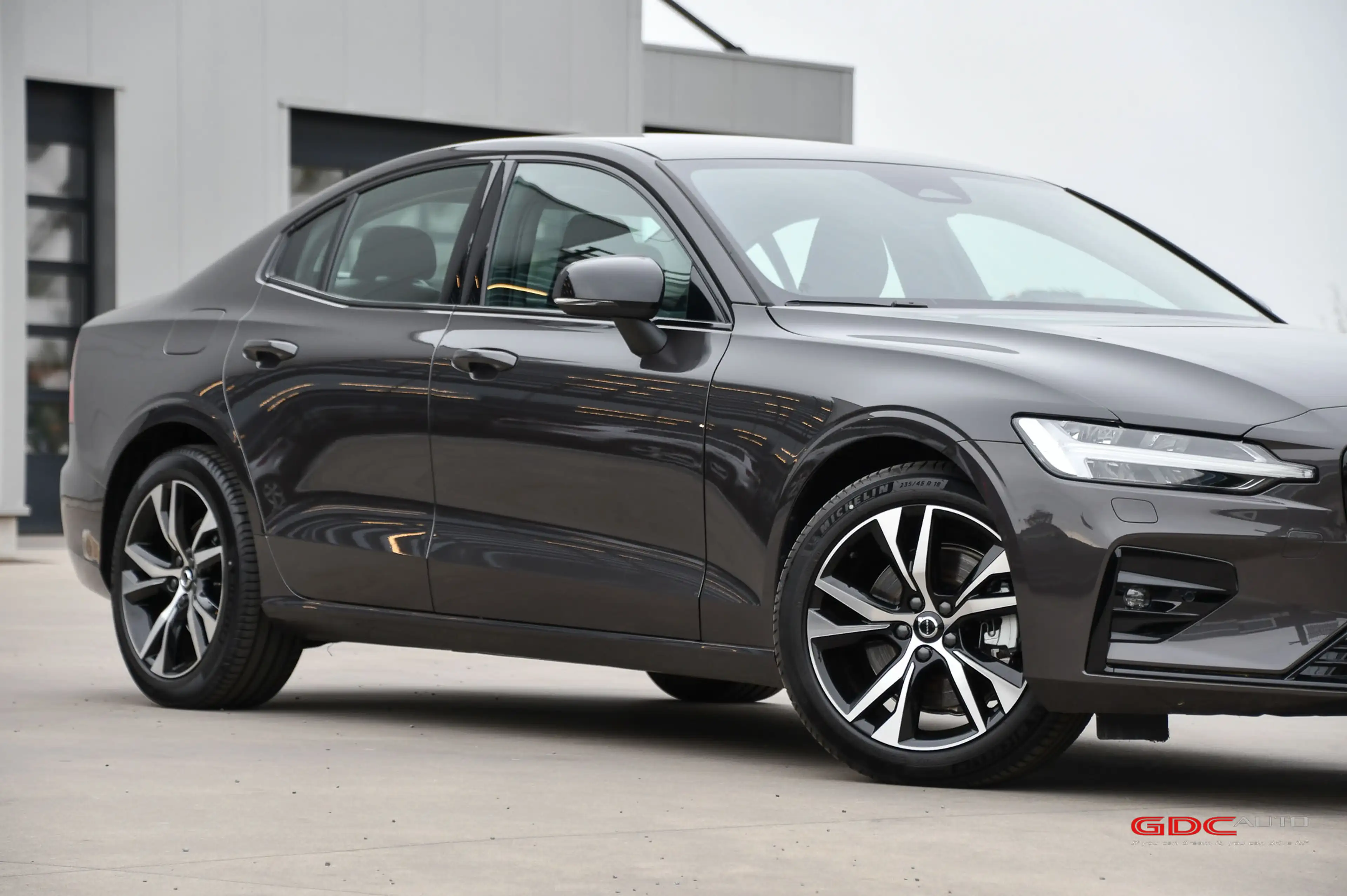 Volvo S60 S60 2.0 B4  Plus Bright — photo 13