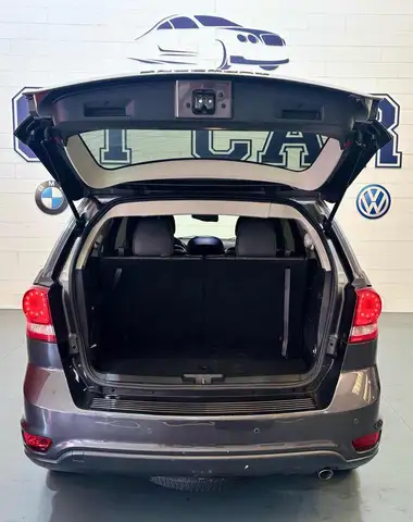 Fiat Freemont view 9