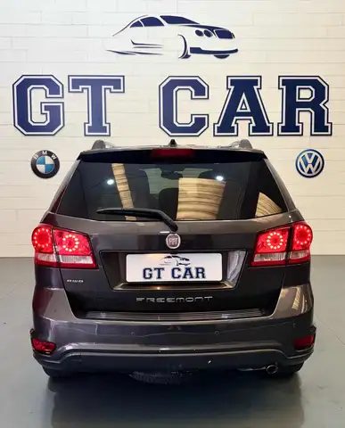 Fiat Freemont view 6