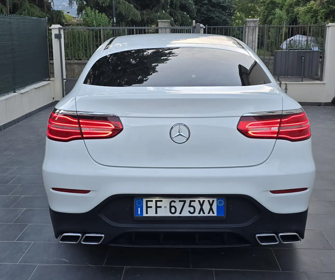 Mercedes-Benz GLC 250 Coupe d Business 4matic auto - 2