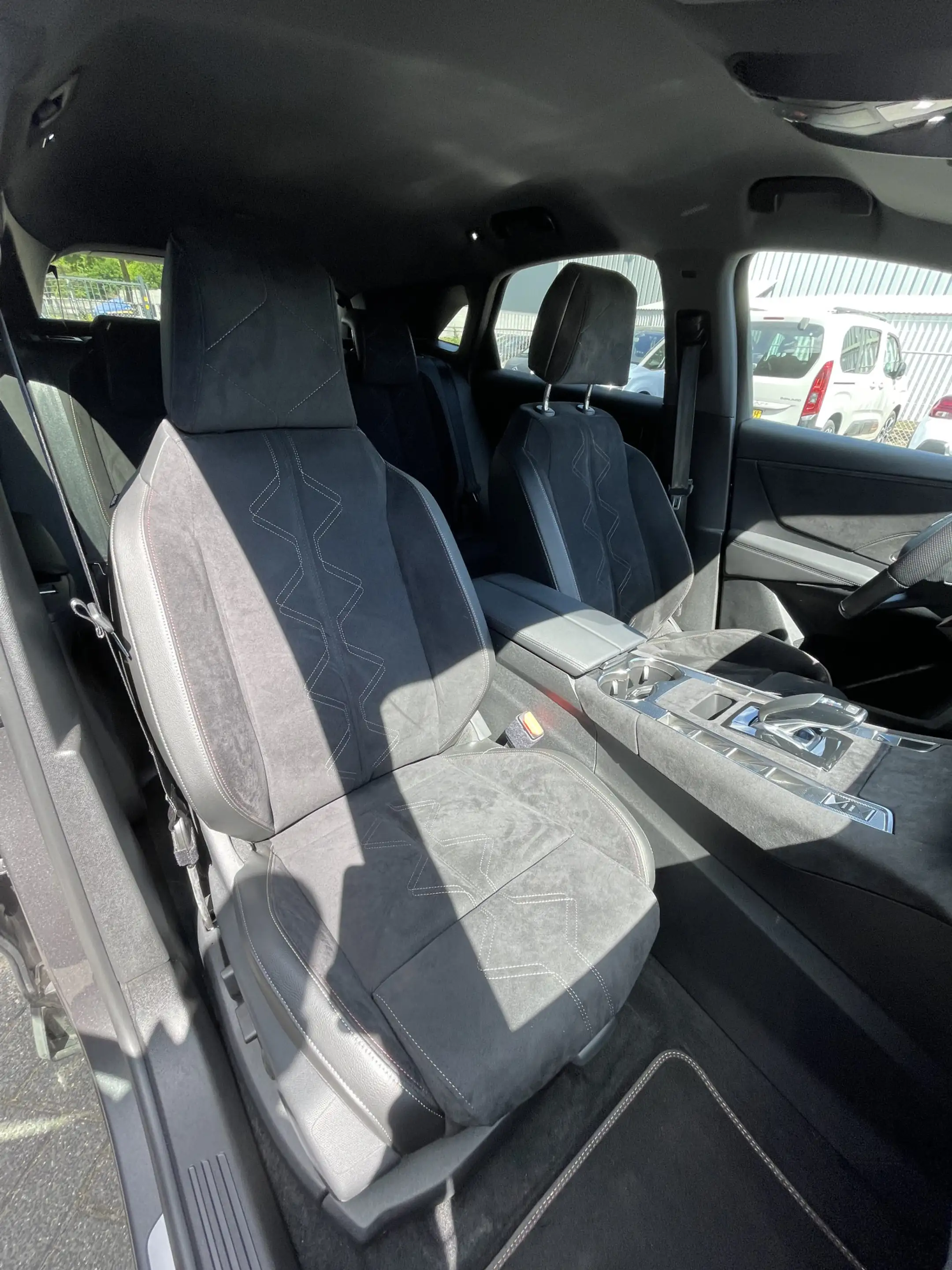 DS Automobiles DS 7 225pk E-Tense Performance Line+ (360gr Camera - Ke — photo 11
