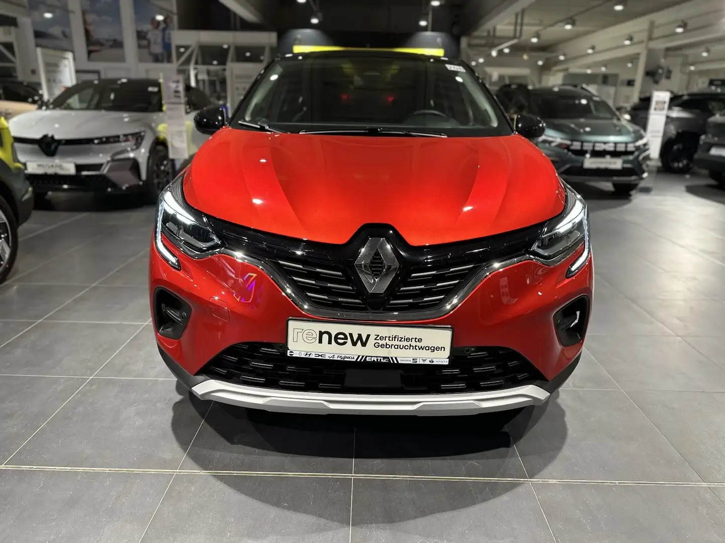 Renault Captur ZEN TCe 140 EDC Rot - 2