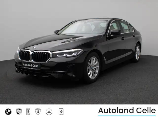 BMW 530 Kamera Glasdach DAB Lenkrhzg 4xKlima Alarm