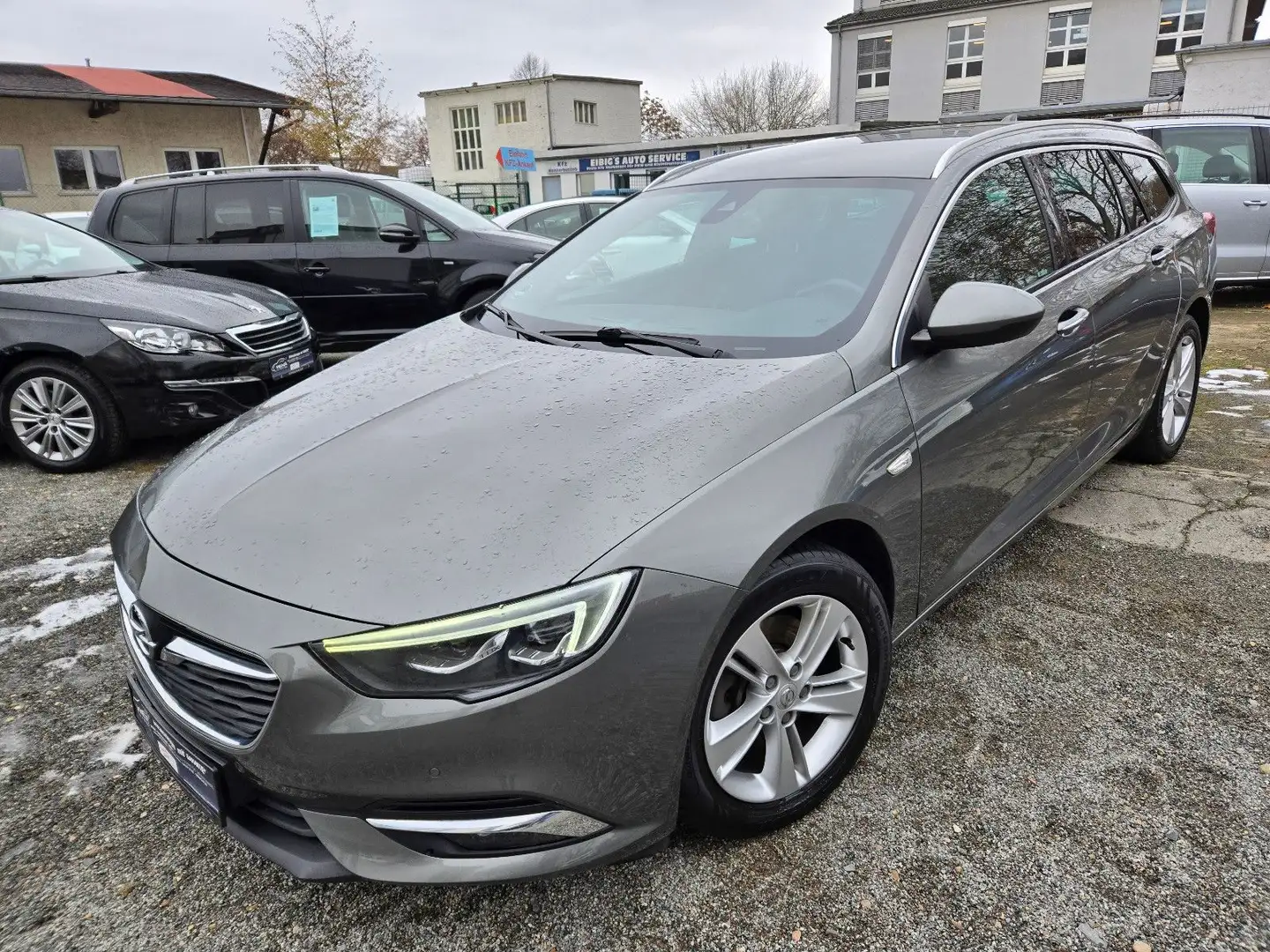 Opel Insignia B Sports Tourer Innovation Grau - 2