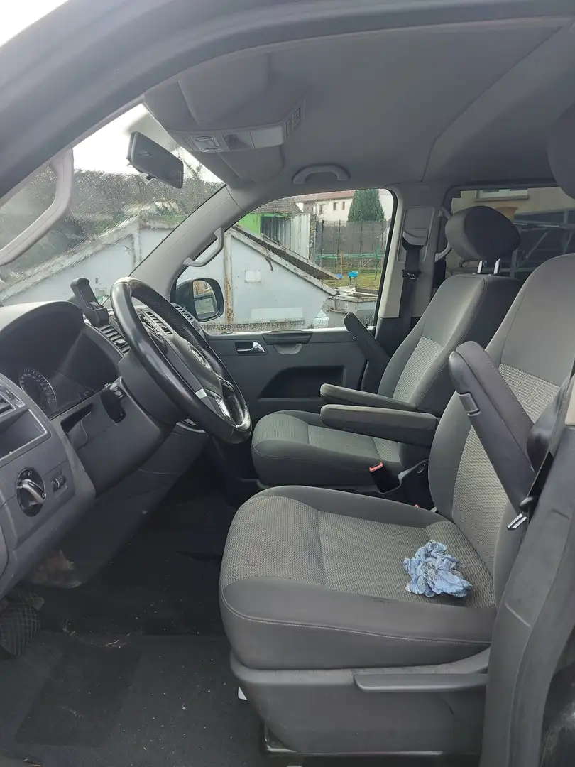 Volkswagen T5 Caravelle Caravelle Kurz DSG 4MOTION Comfortline Siyah - 2