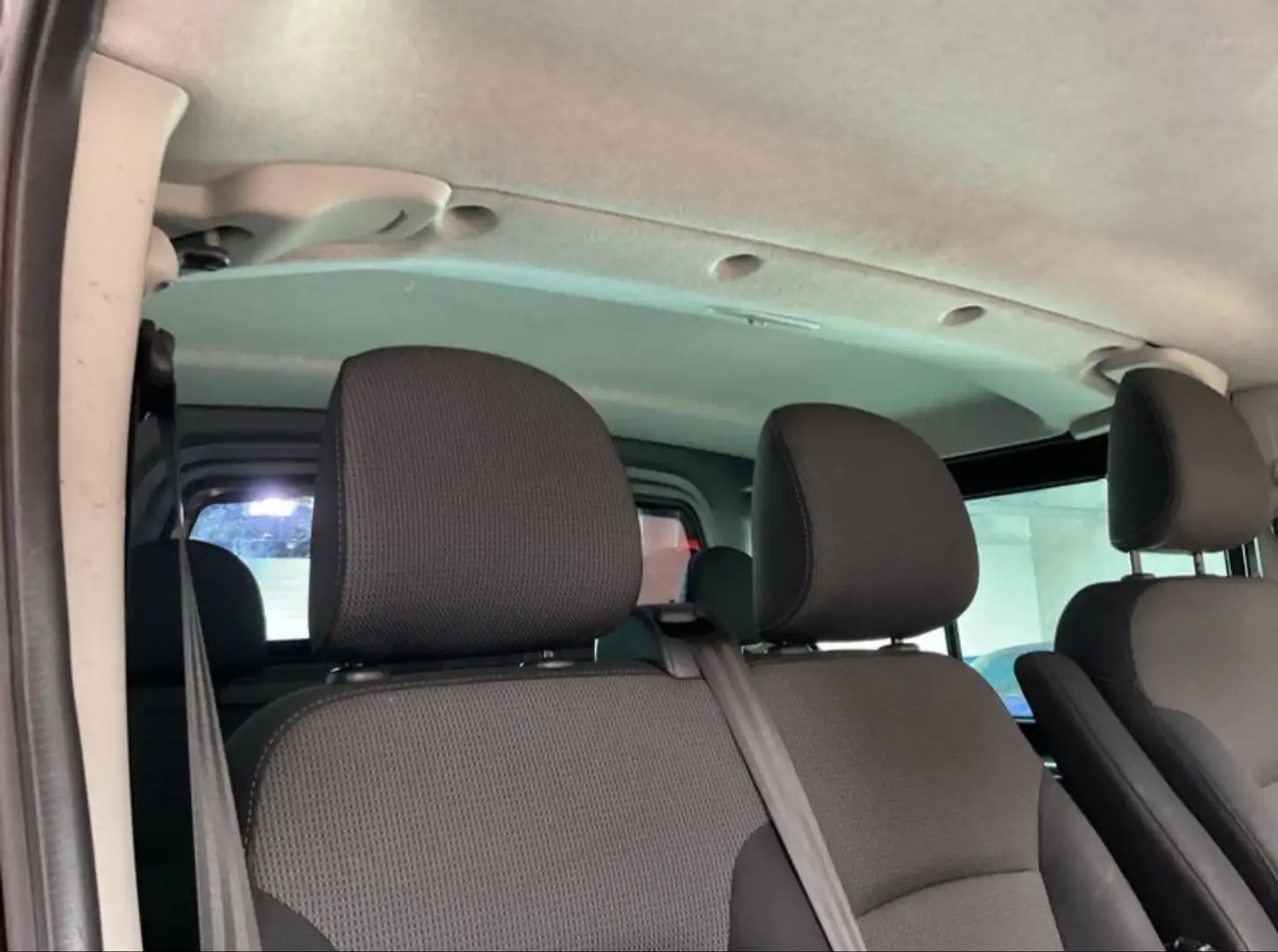 Fiat Talento 2.0 JTD 120CV L1-H1 DOUBLE CABINE 6 PLACES GPS Zwart - 2