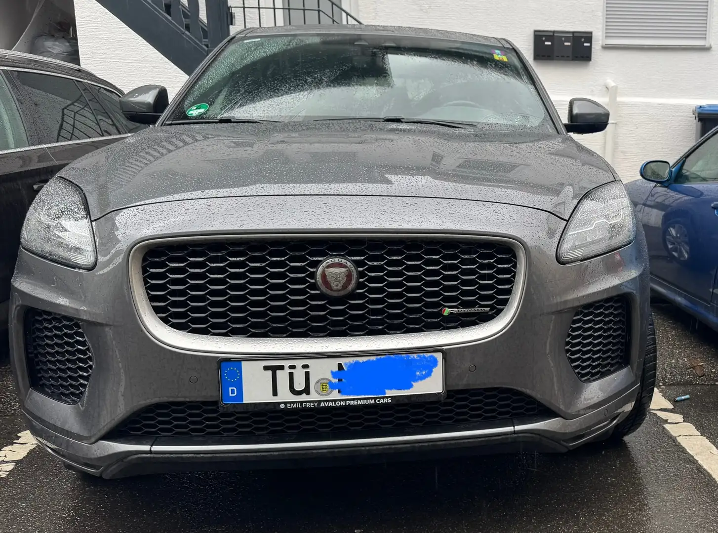 Jaguar E-Pace E-Pace Diesel D150 AWD R-Dynamic S Grau - 2