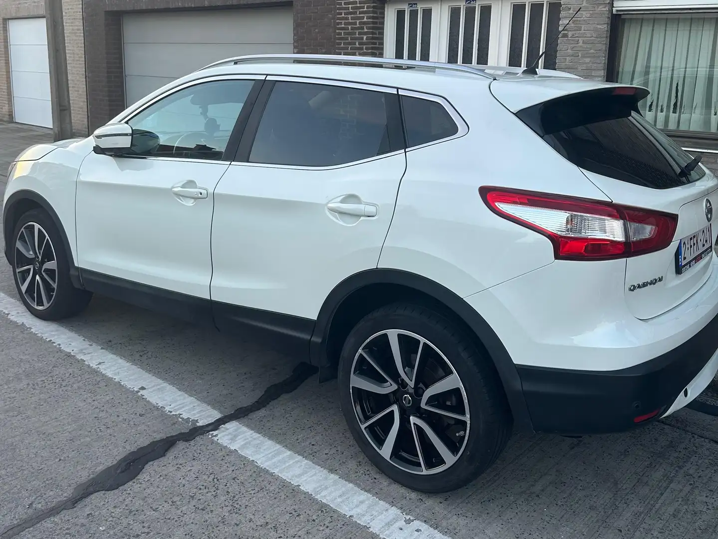 Nissan Qashqai Qashqai 1.2 DIG-T N-Connecta Blanc - 1