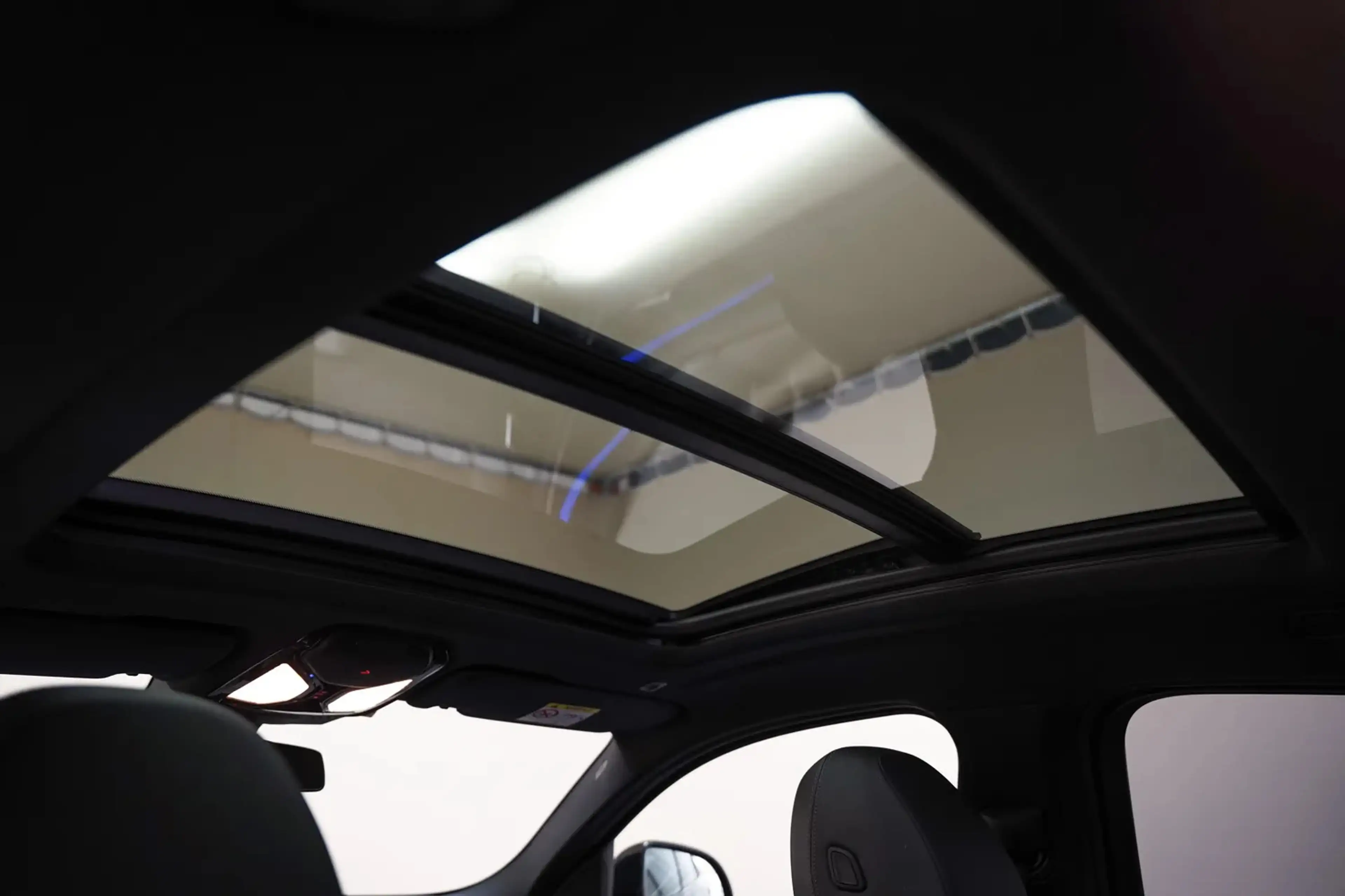 BMW X4 xDrive20i M Sport Shadow FACELIFT [ Panorama HUD M — photo 5