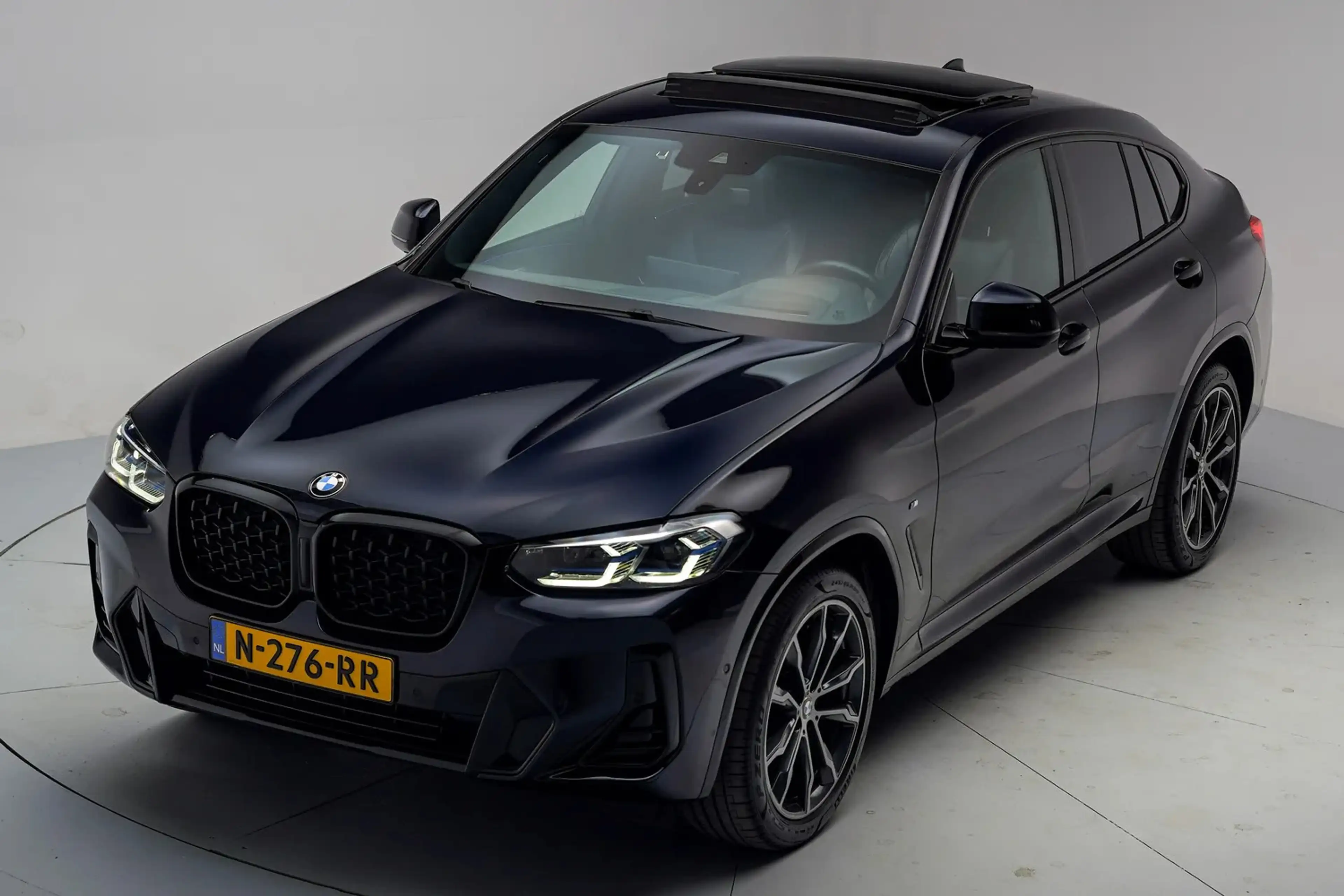 BMW X4 xDrive20i M Sport Shadow FACELIFT [ Panorama HUD M — photo 3