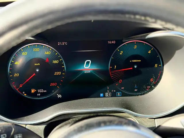 Mercedes-Benz GLC view 6