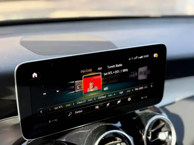 Mercedes-Benz GLC view 10