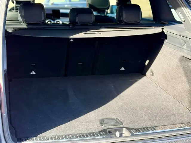 Mercedes-Benz GLC view 23