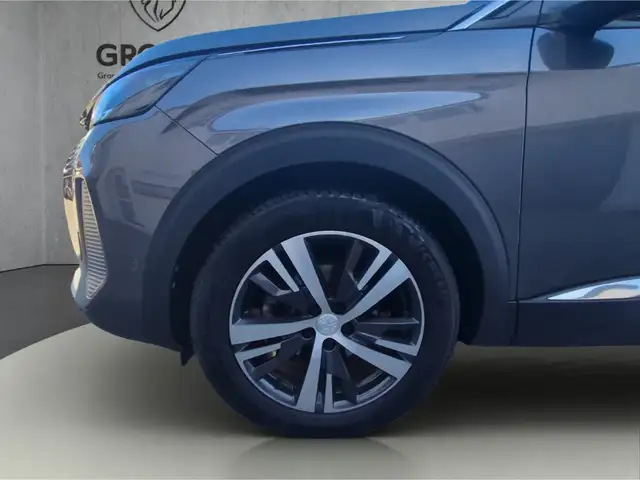 Peugeot 3008 view 11