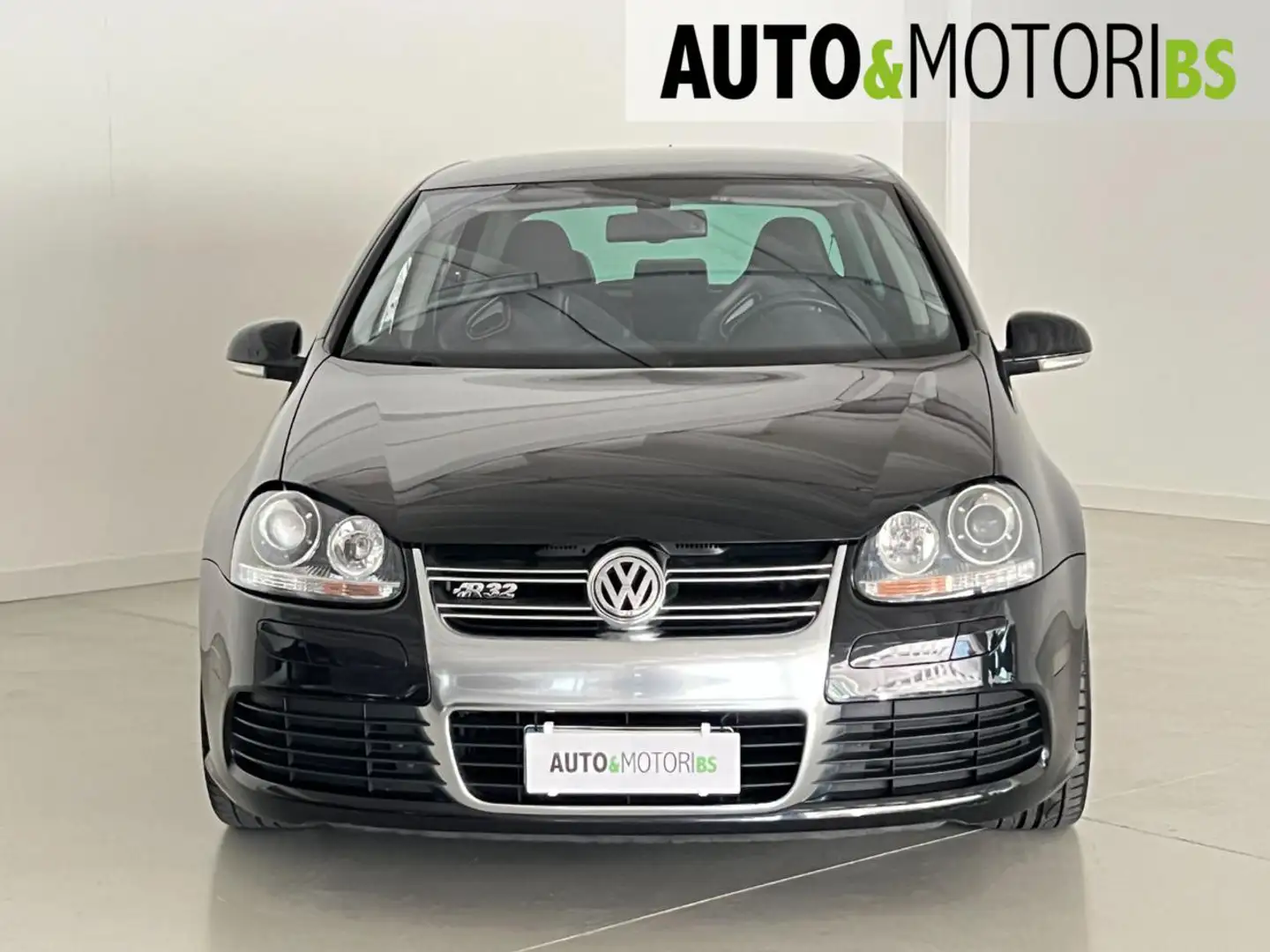 Volkswagen Golf 3.2 VR6 4mot. 5p. DSG R32 Nero - 2