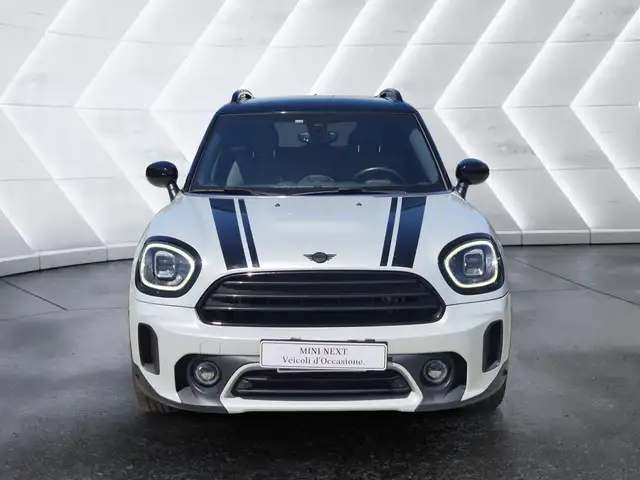 Mini Cooper Cooper view 2