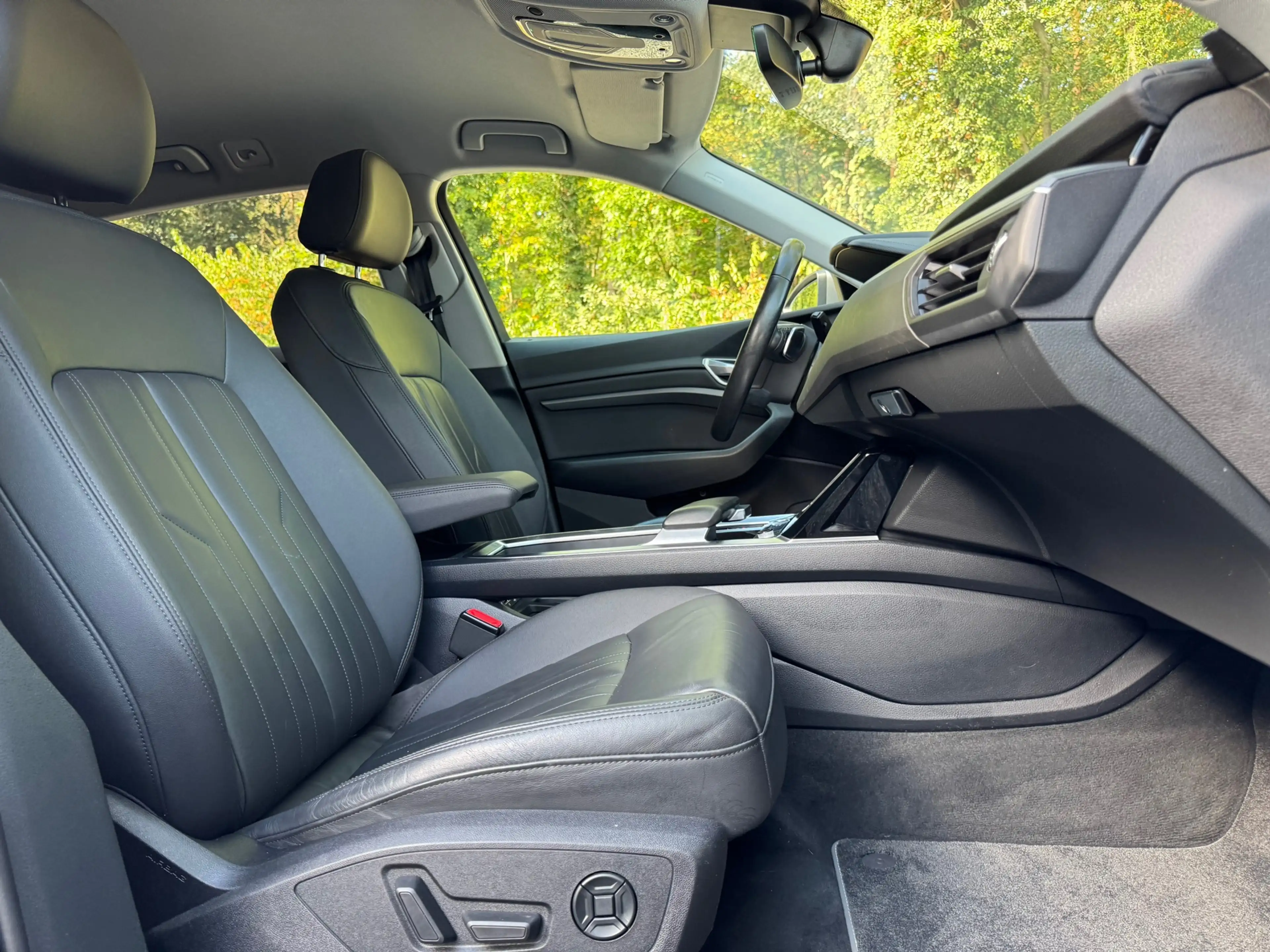 Audi e-tron E-tron 55 quattro advanced 95 kWh DealerOH Nieuwst — photo 14