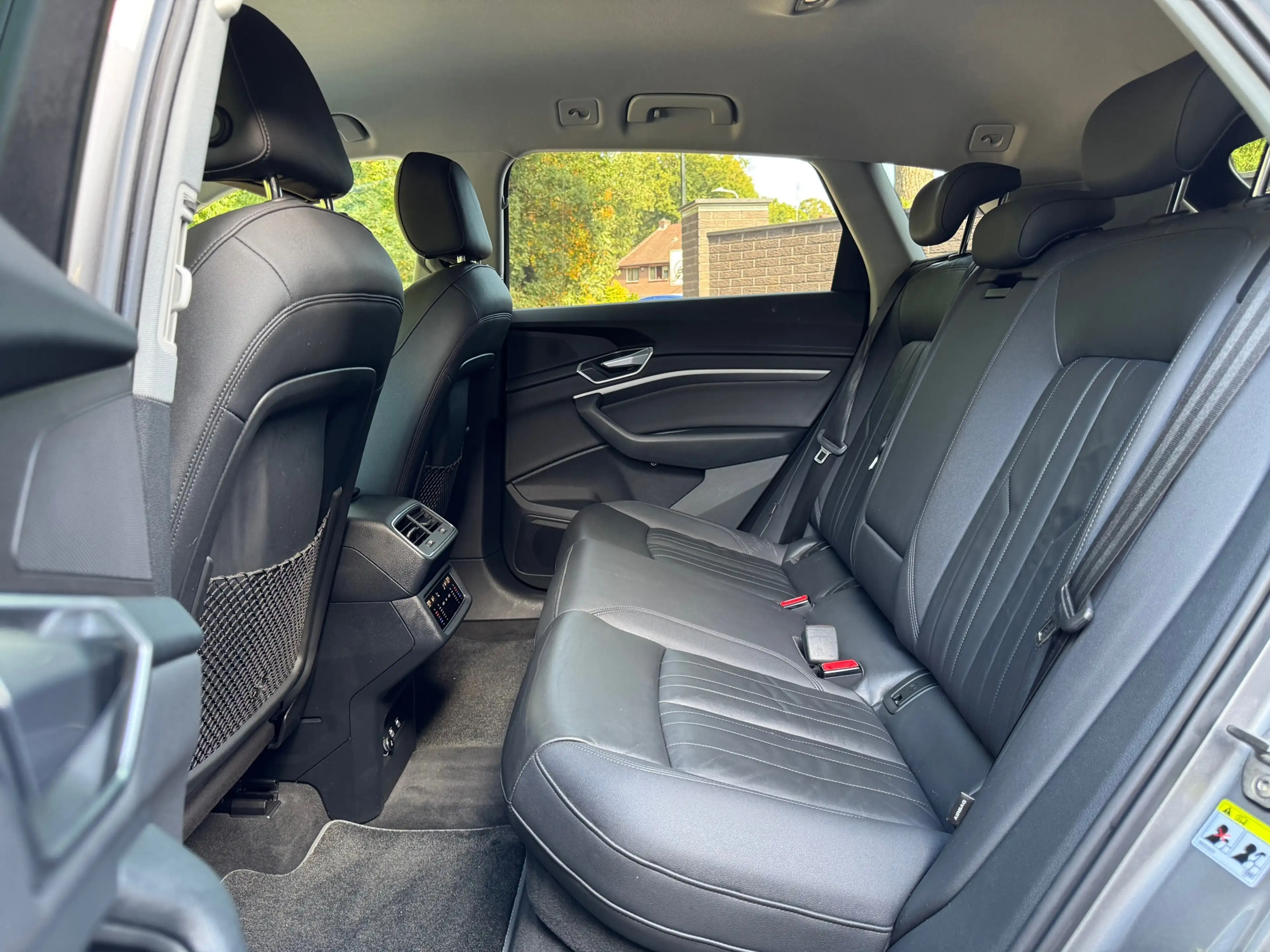 Audi e-tron E-tron 55 quattro advanced 95 kWh DealerOH Nieuwst — photo 18