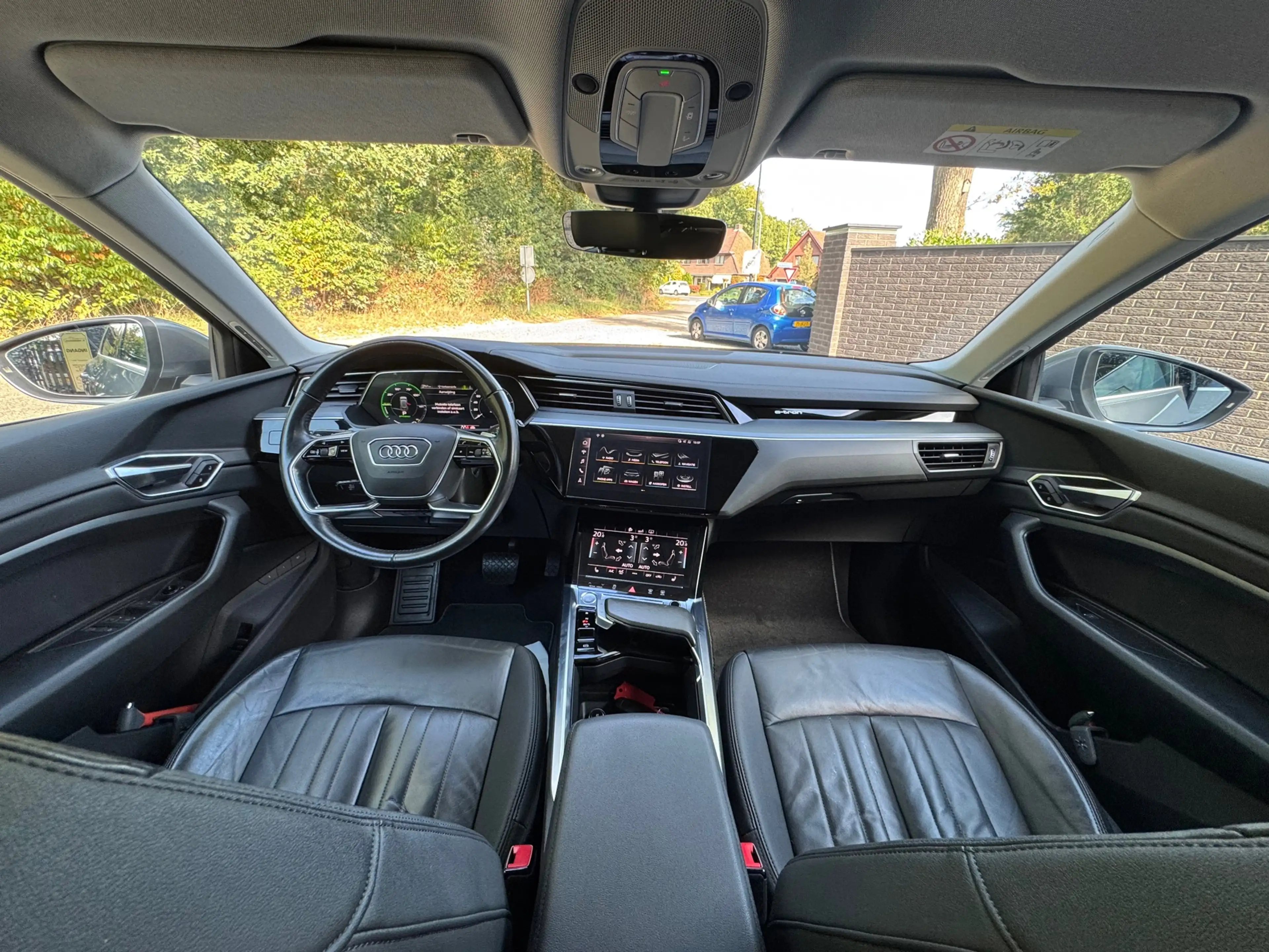 Audi e-tron E-tron 55 quattro advanced 95 kWh DealerOH Nieuwst — photo 11