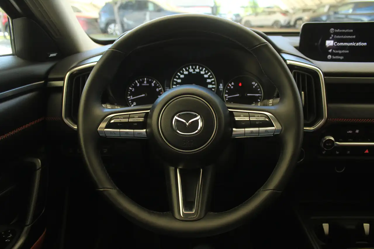 Mazda CX-50 снимка Mazda CX-50