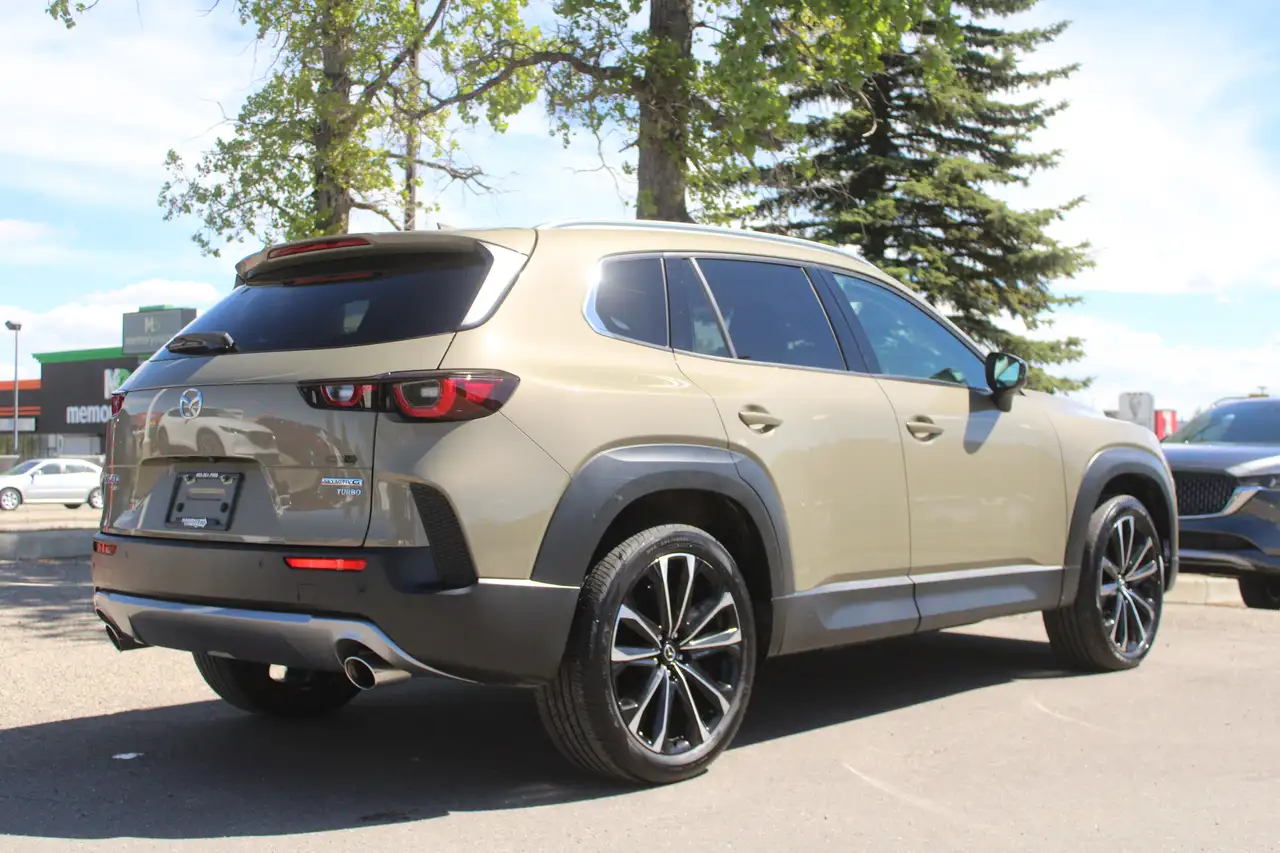 Mazda CX-50 снимка Mazda CX-50
