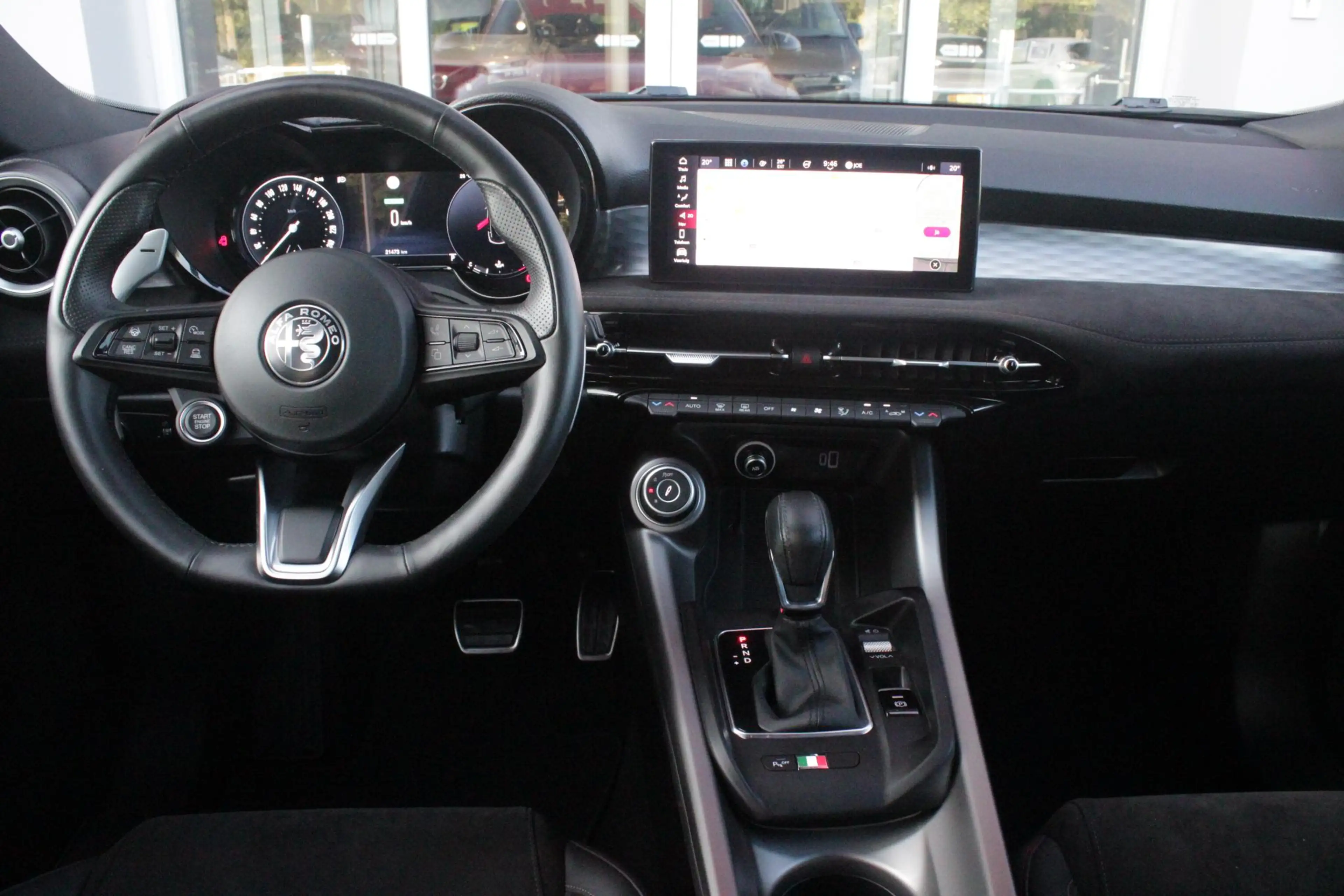 Alfa Romeo Tonale 1.5T 160PK Hybrid Veloce TECHNOLOGY PACK: PARKEERW — photo 6
