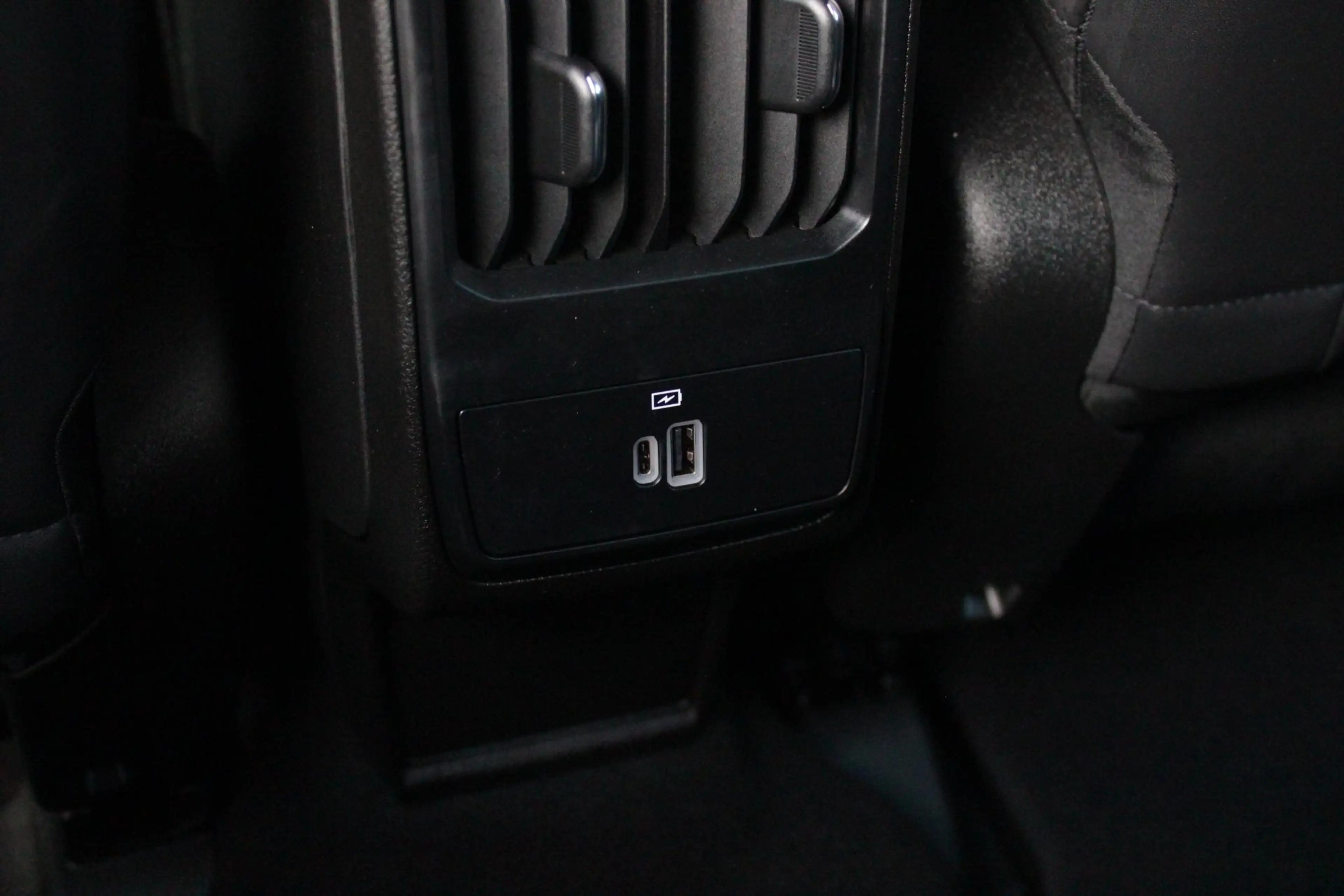 Alfa Romeo Tonale 1.5T 160PK Hybrid Veloce TECHNOLOGY PACK: PARKEERW — photo 42