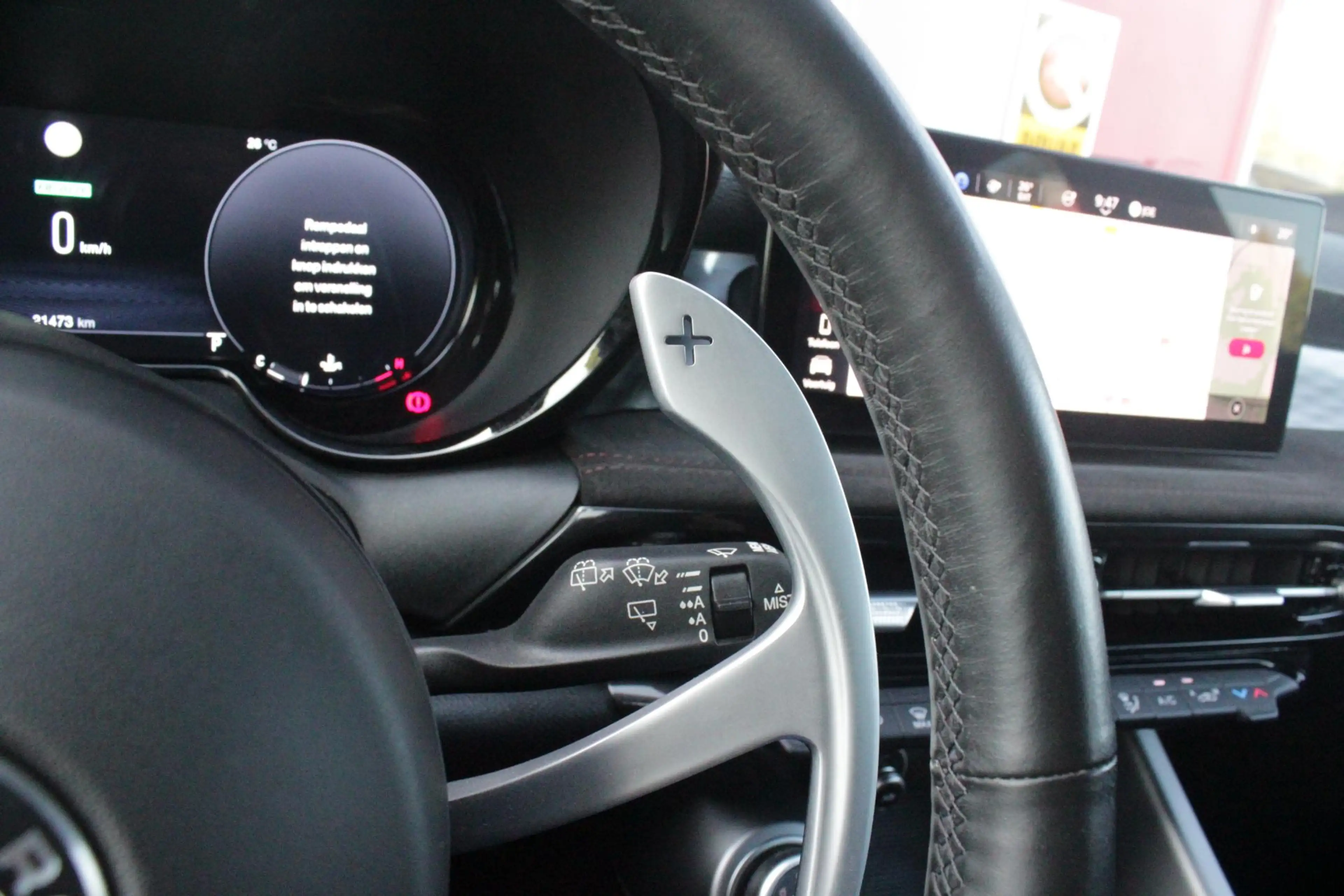 Alfa Romeo Tonale 1.5T 160PK Hybrid Veloce TECHNOLOGY PACK: PARKEERW — photo 30
