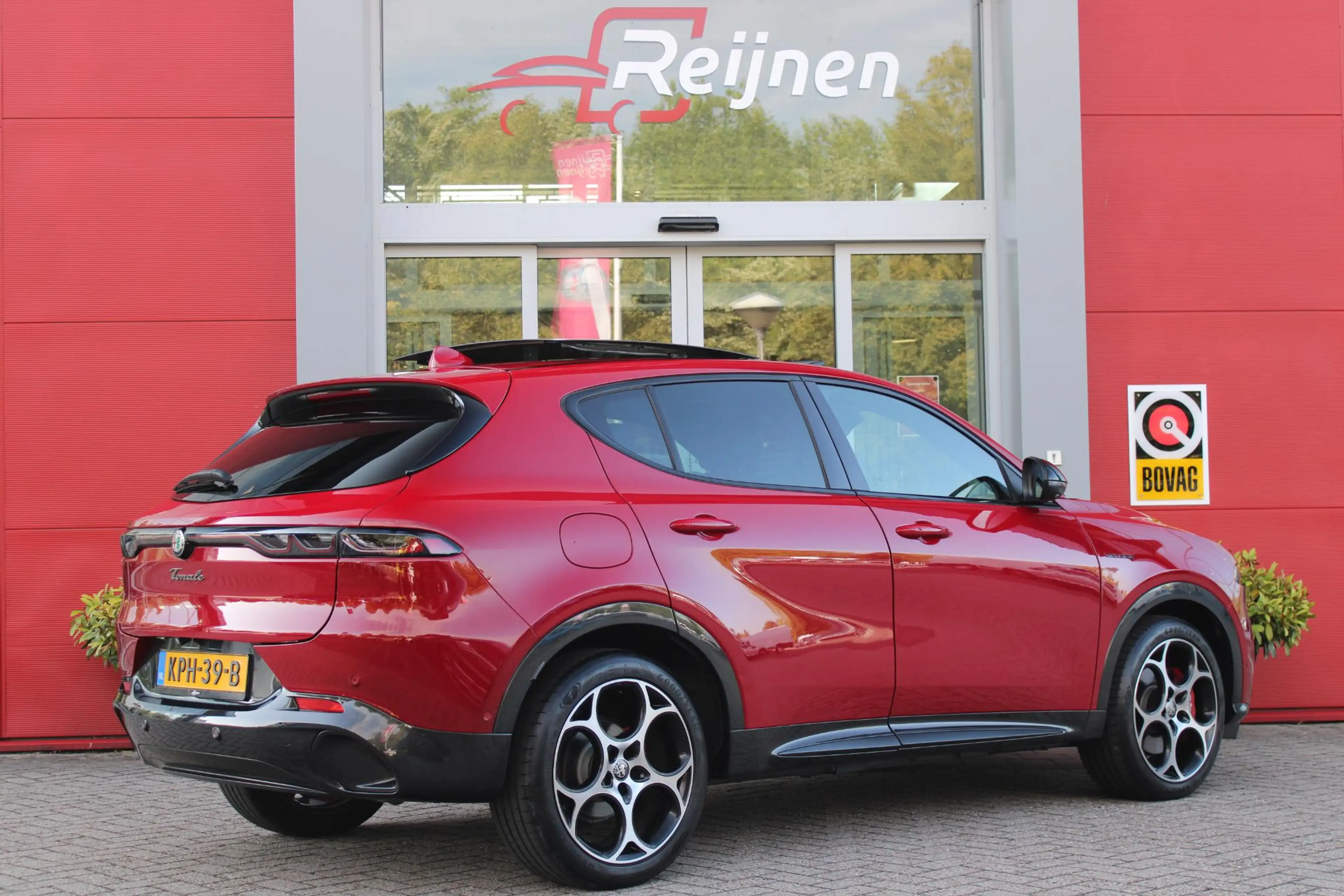Alfa Romeo Tonale 1.5T 160PK Hybrid Veloce TECHNOLOGY PACK: PARKEERW — photo 3