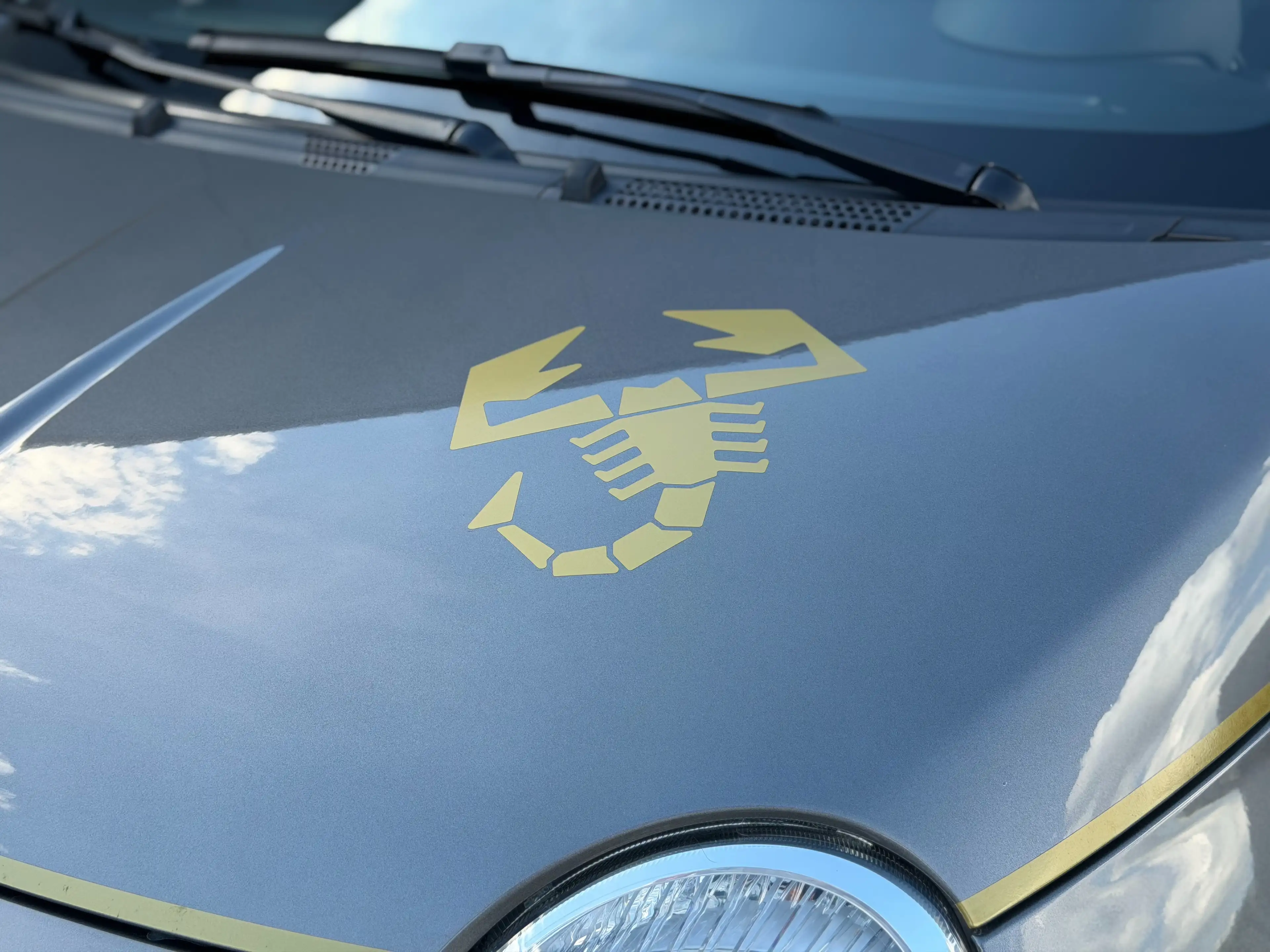 Abarth 595C 1.4T 165cv - Scorpioneoro Edition 1 of 2000 - Beats — photo 11