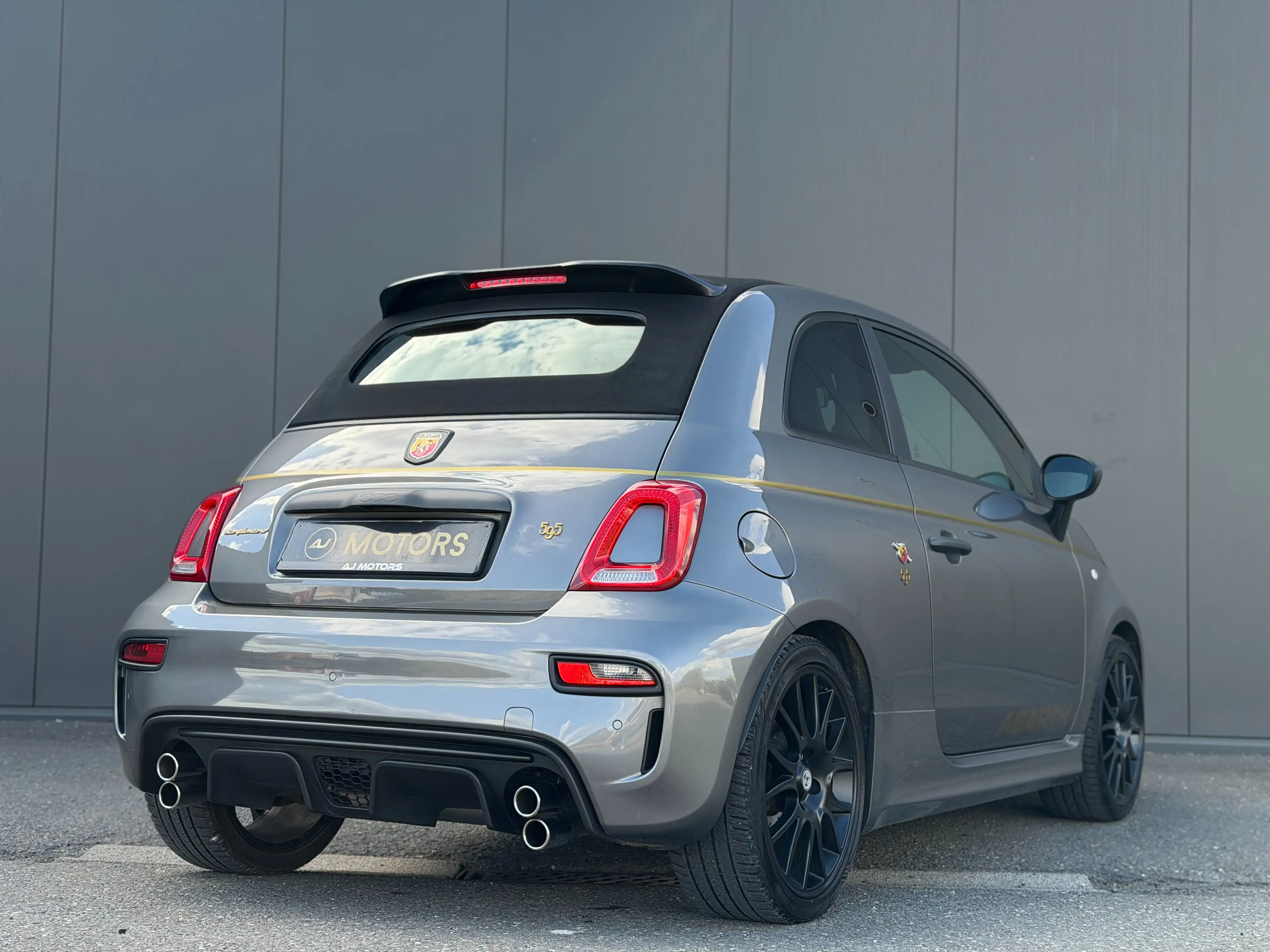 Abarth 595C 1.4T 165cv - Scorpioneoro Edition 1 of 2000 - Beats — photo 10