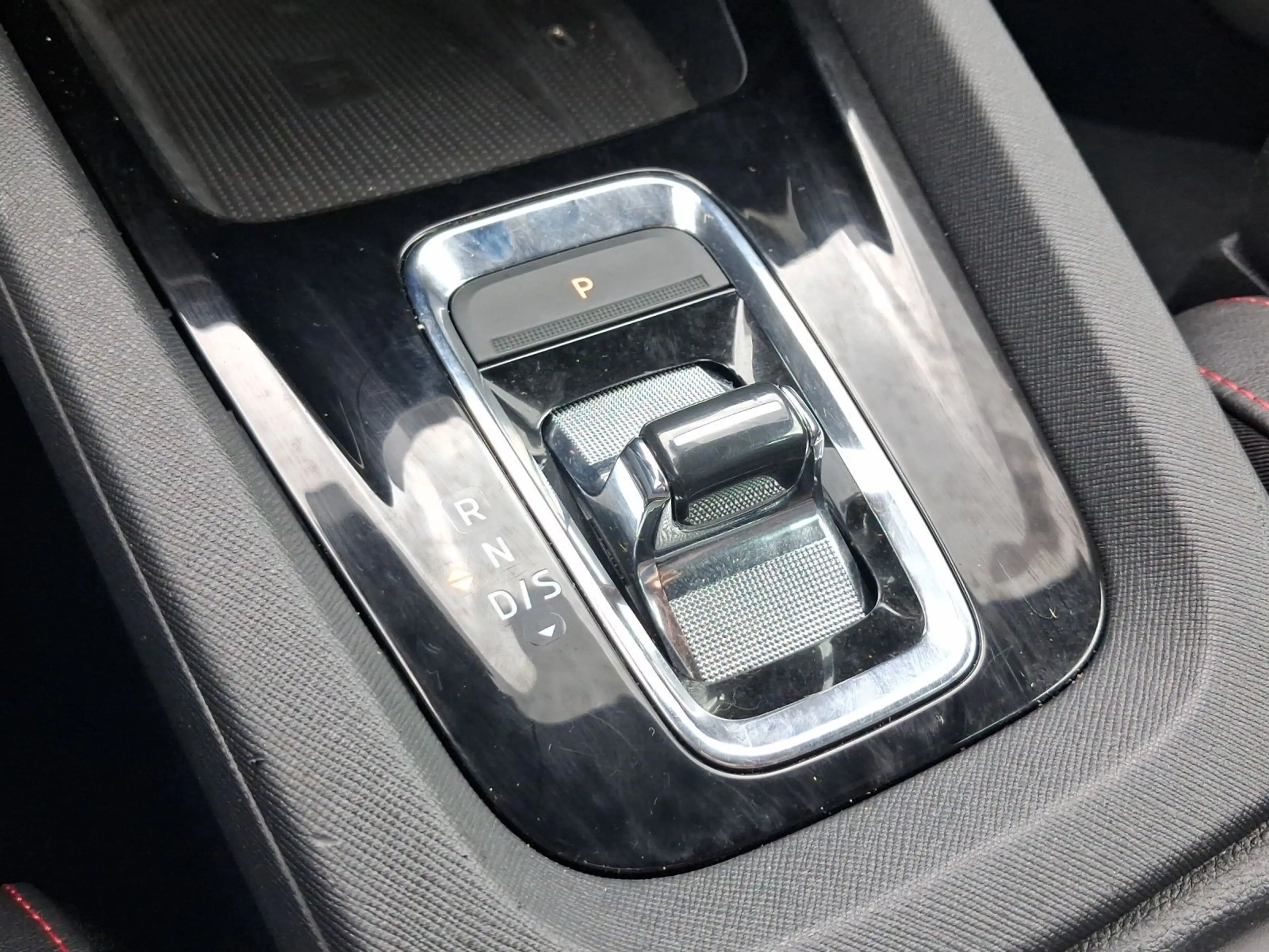 Skoda Octavia Combi 2.0 TDI DSG RS PLUS MATRIX PDC+HuD — photo 11