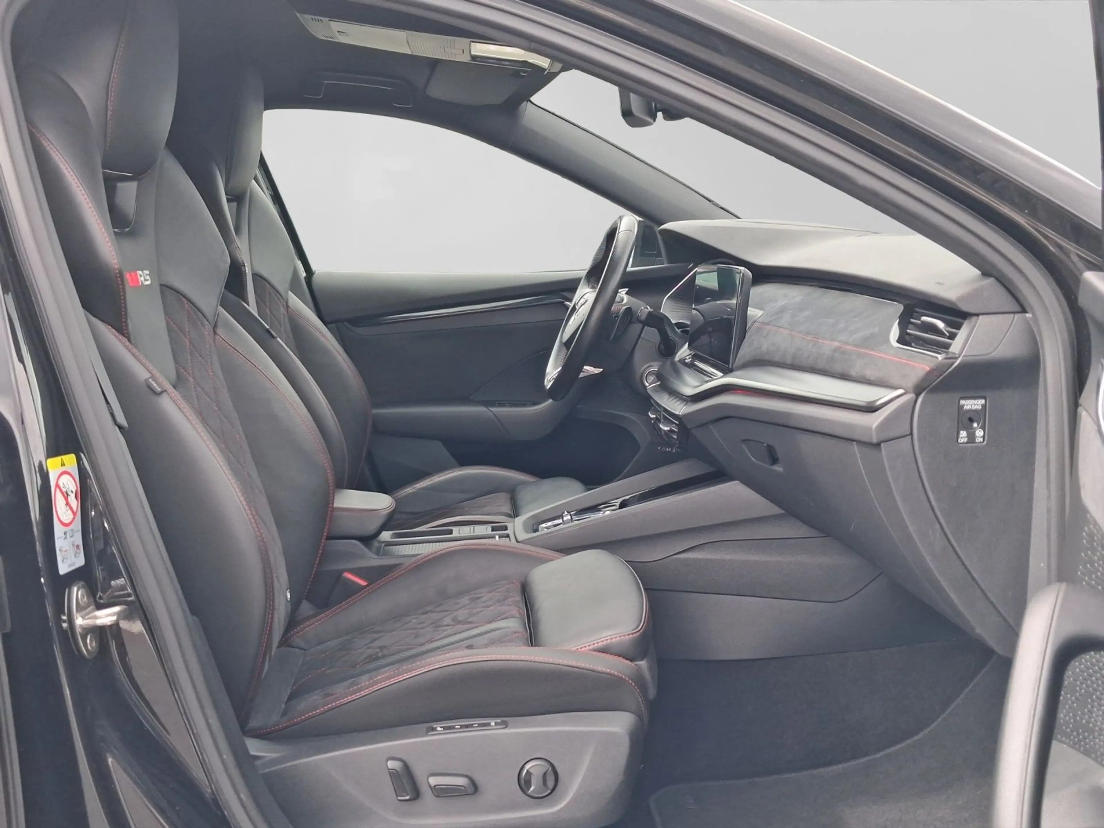 Skoda Octavia Combi 2.0 TDI DSG RS PLUS MATRIX PDC+HuD — photo 4