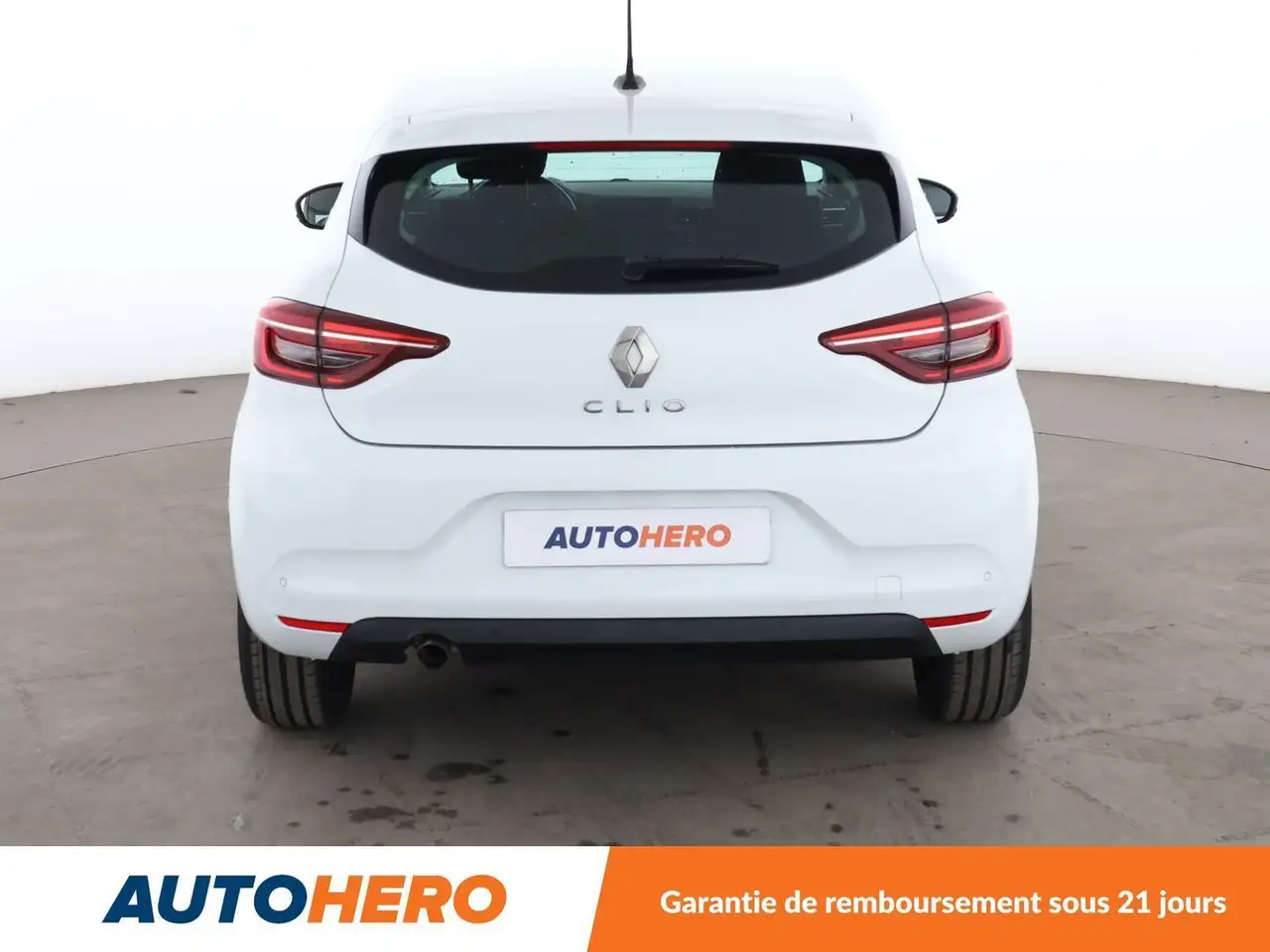 Renault Clio Citadine 5 portes — photo 5