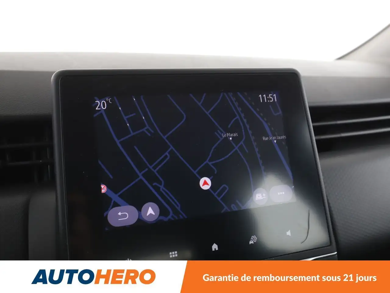 Renault Clio Citadine 5 portes — photo 21