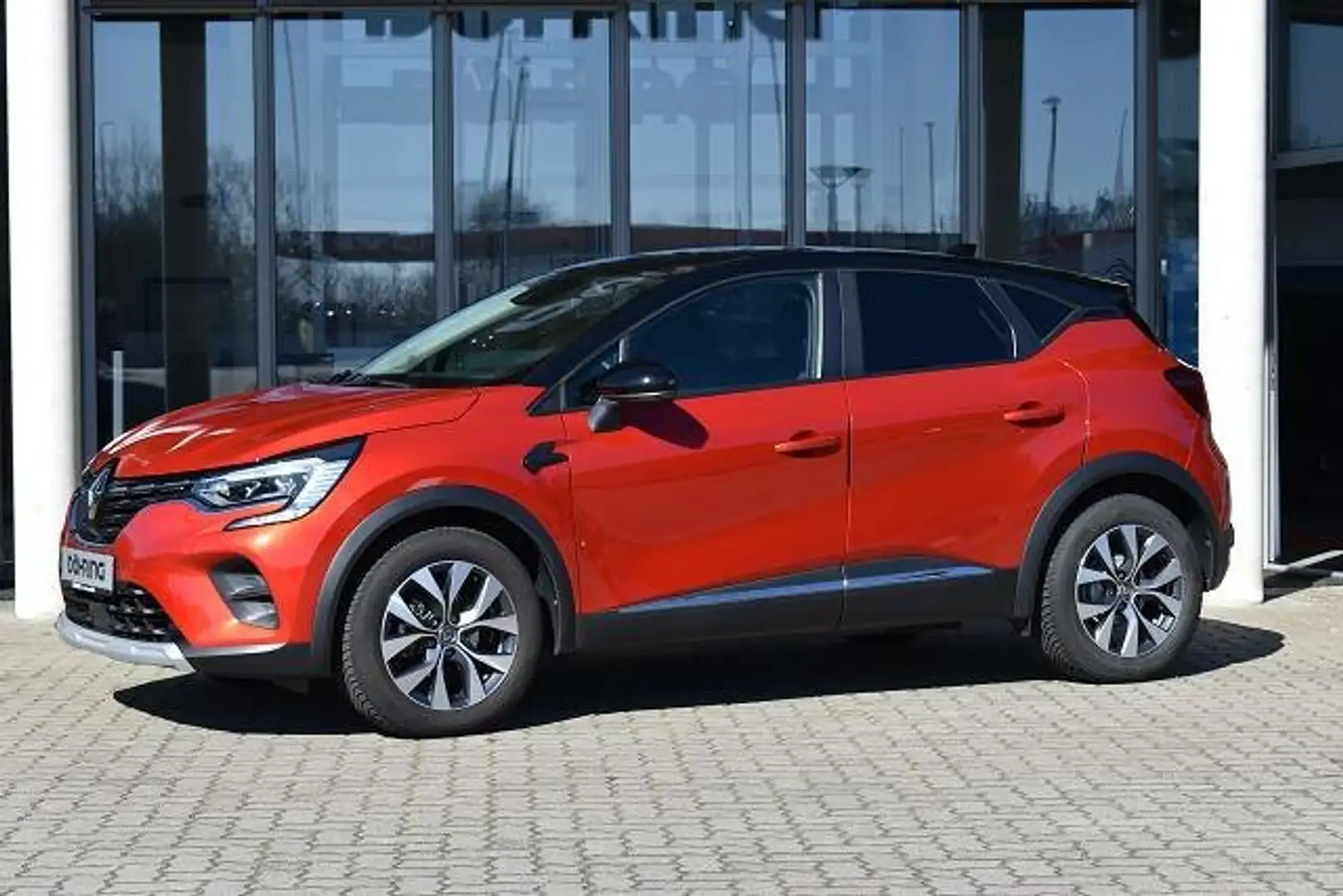 Renault Captur Captur 1.3 TCe130 Experience GPF Navi DAB+ Allwett Rood - 2
