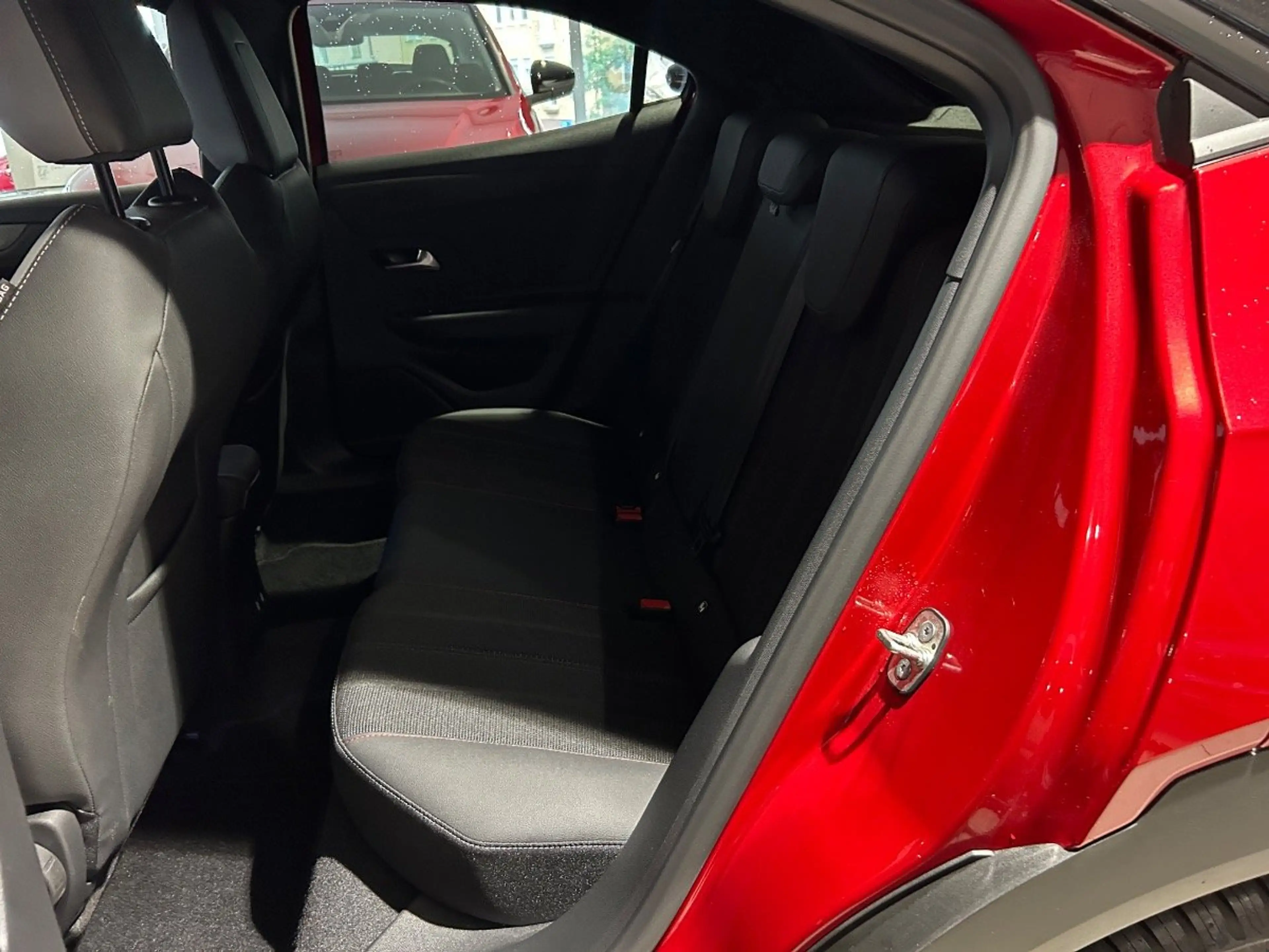 Opel Mokka-E Mokka e GS Line LED+SHZ+Winterp.+Fernlichtass. — photo 14