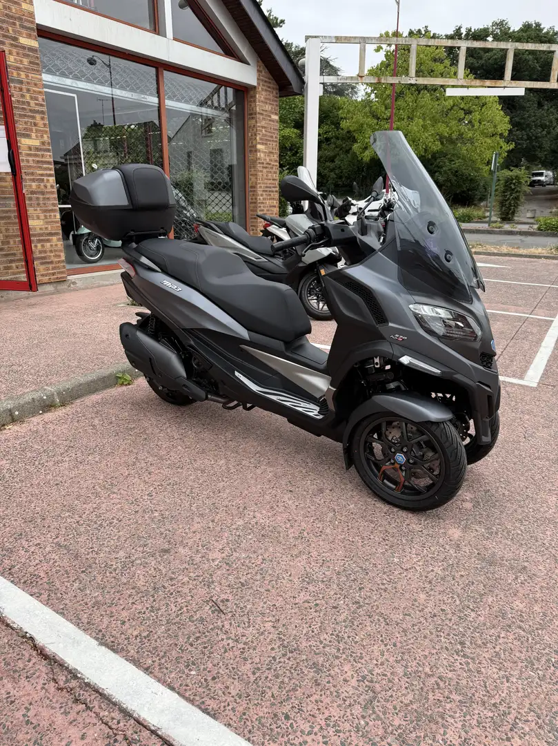 Piaggio MP3 530 - 1