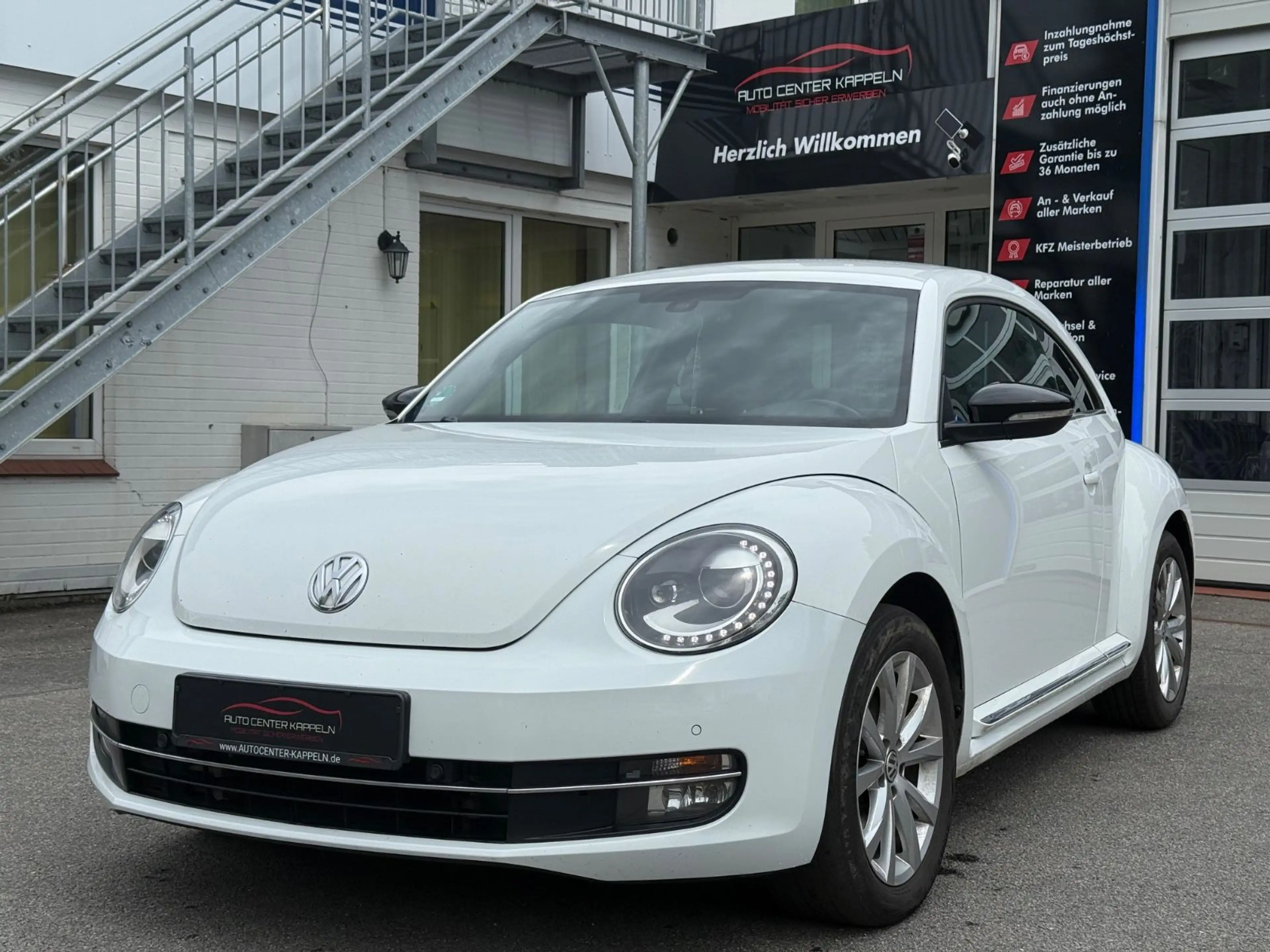 Volkswagen Beetle 2.0 TDI Club (NAVI-Leder-Tempomat) — photo 3