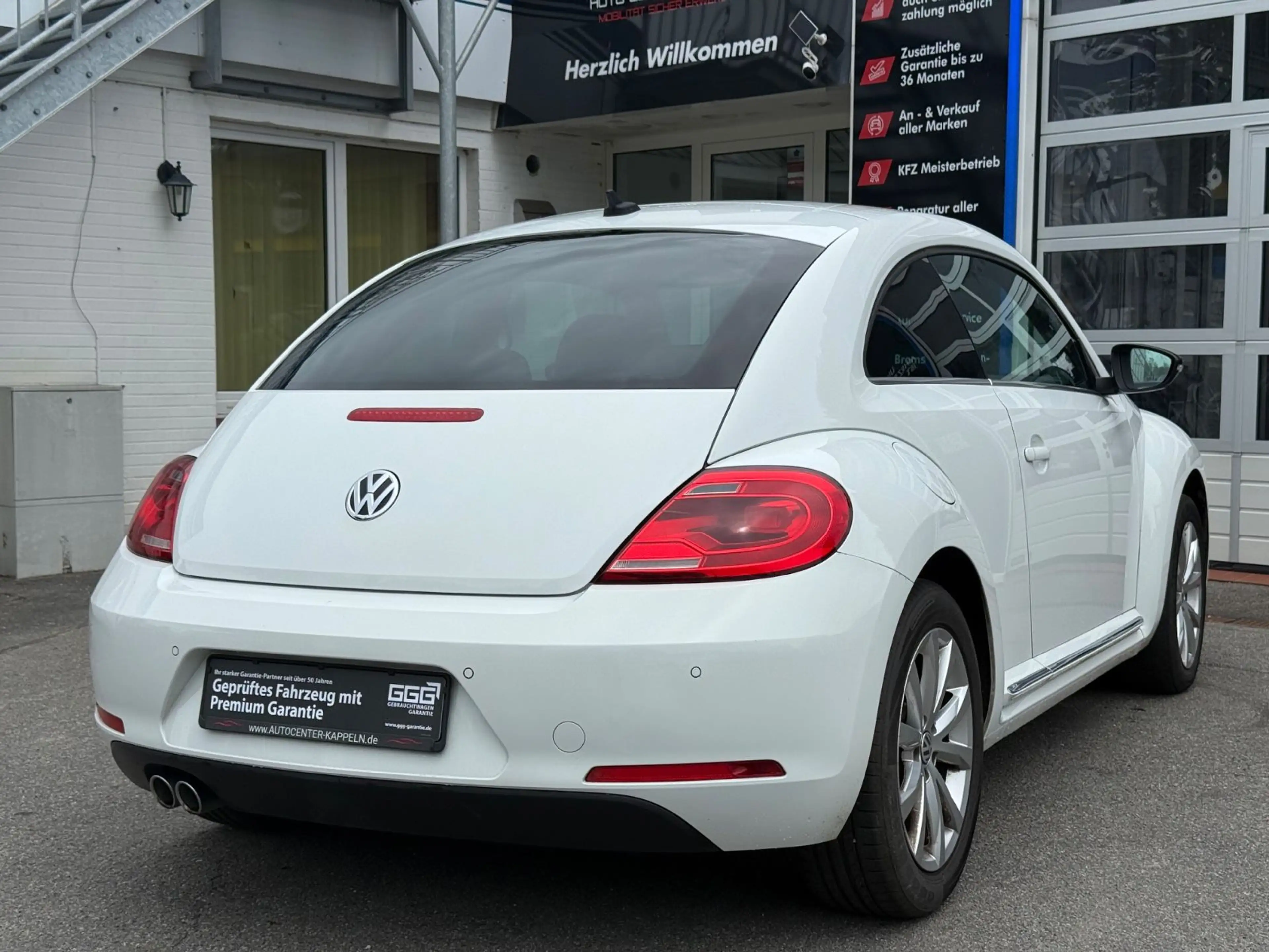 Volkswagen Beetle 2.0 TDI Club (NAVI-Leder-Tempomat) — photo 7