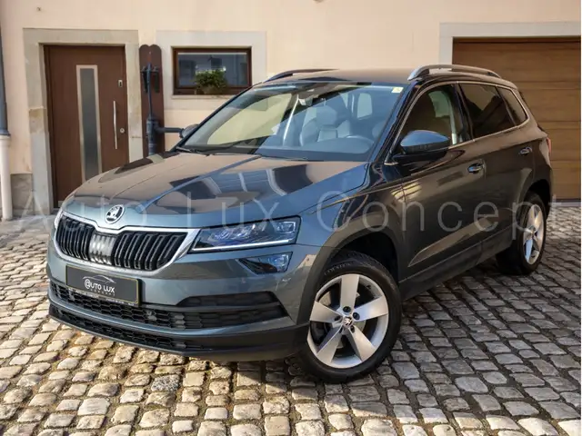 Skoda Karoq 1.5 TSI 150 Style DSG/Leder/Kamera/LED/Keyless