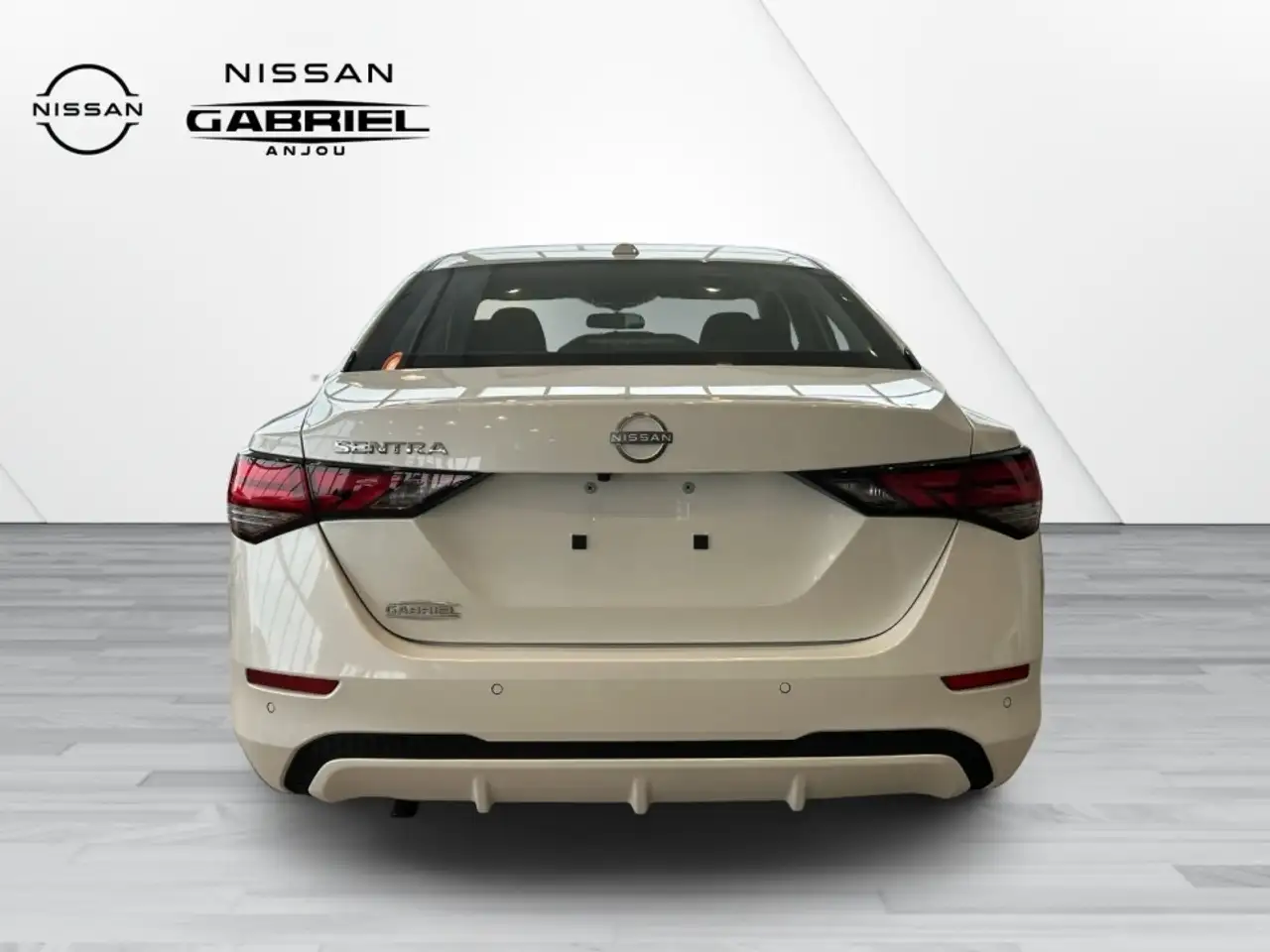 Nissan Sentra fotografie Nissan Sentra