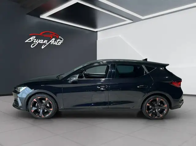 Cupra Leon view 6