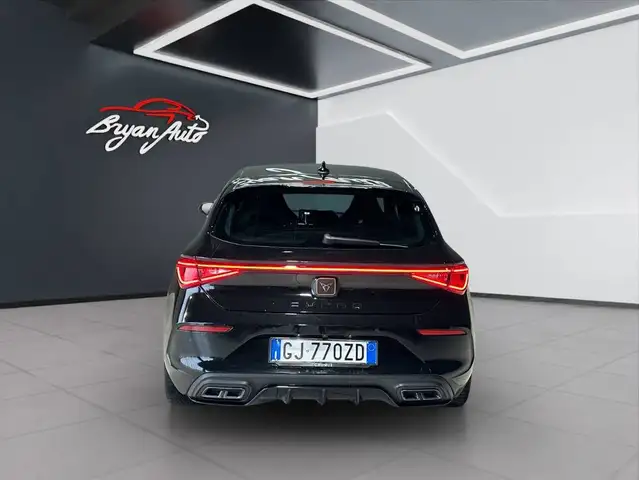 Cupra Leon view 4