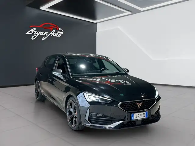 Cupra Leon view 2