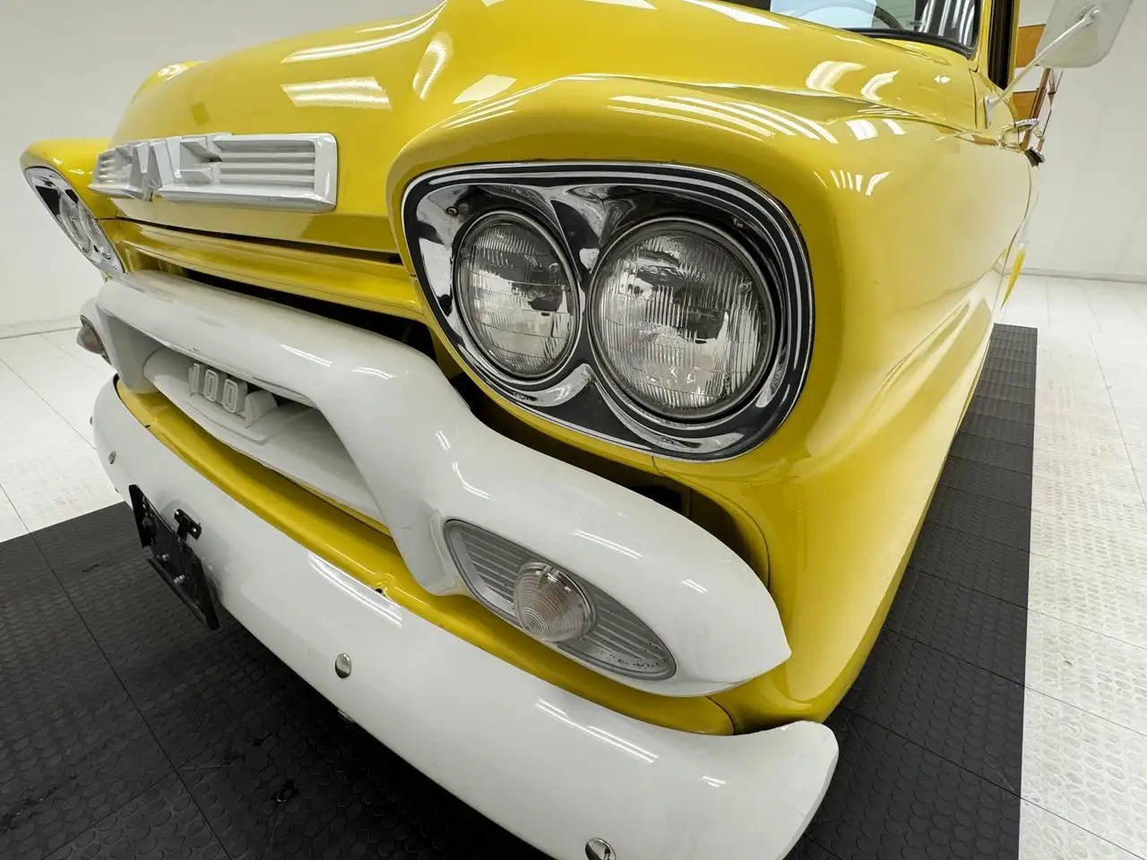GMC Fleetside Short Bed Pickup, foto 10